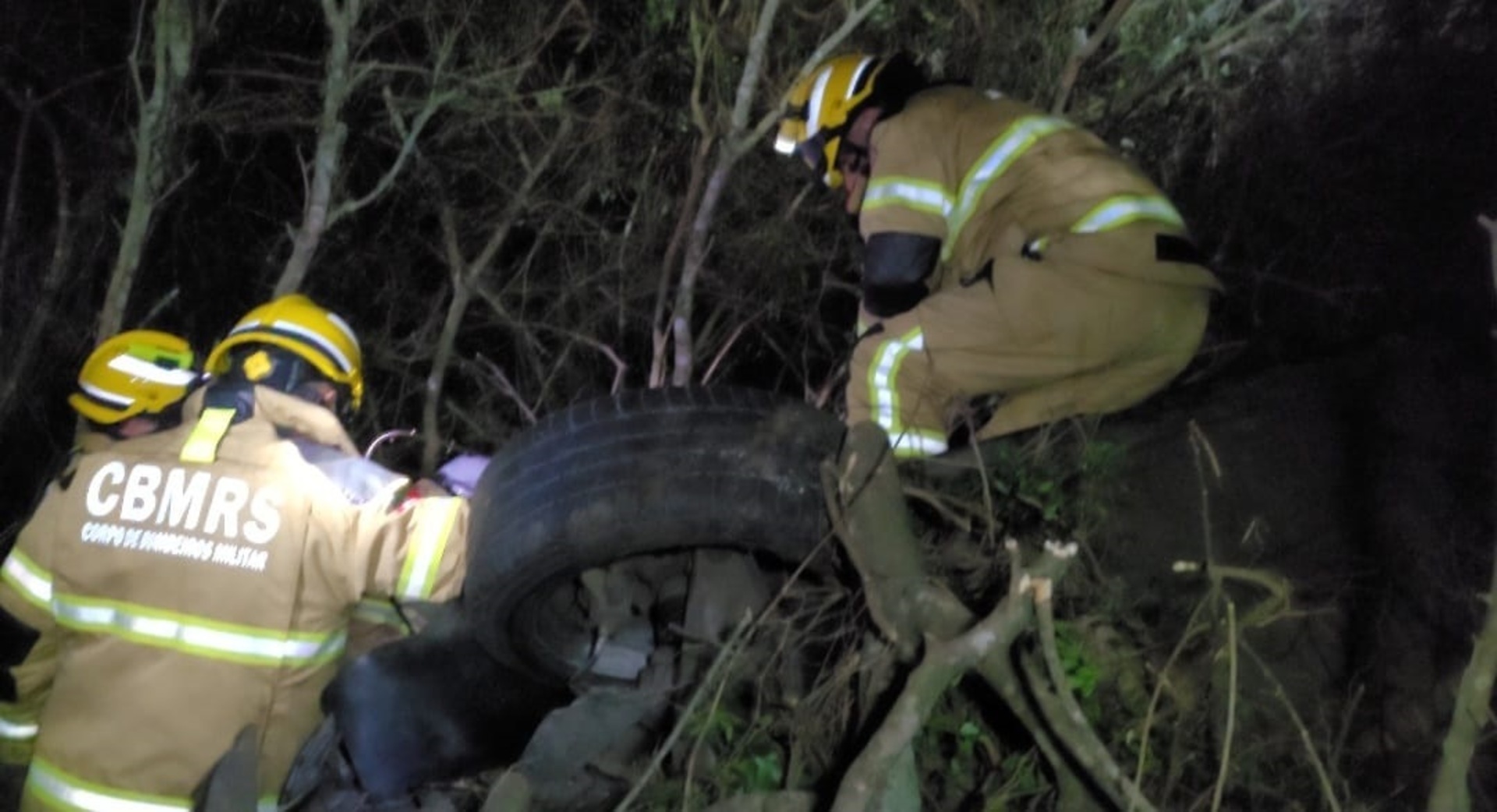 OAB Barro Preto - Uruguaianense sofre acidente grave na BR-290