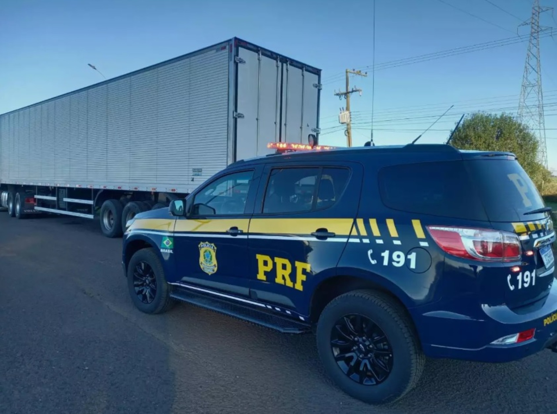 OAB Barro Preto - Caminhoneiro é detido após dirigir 48h sem descanso transportando drogas