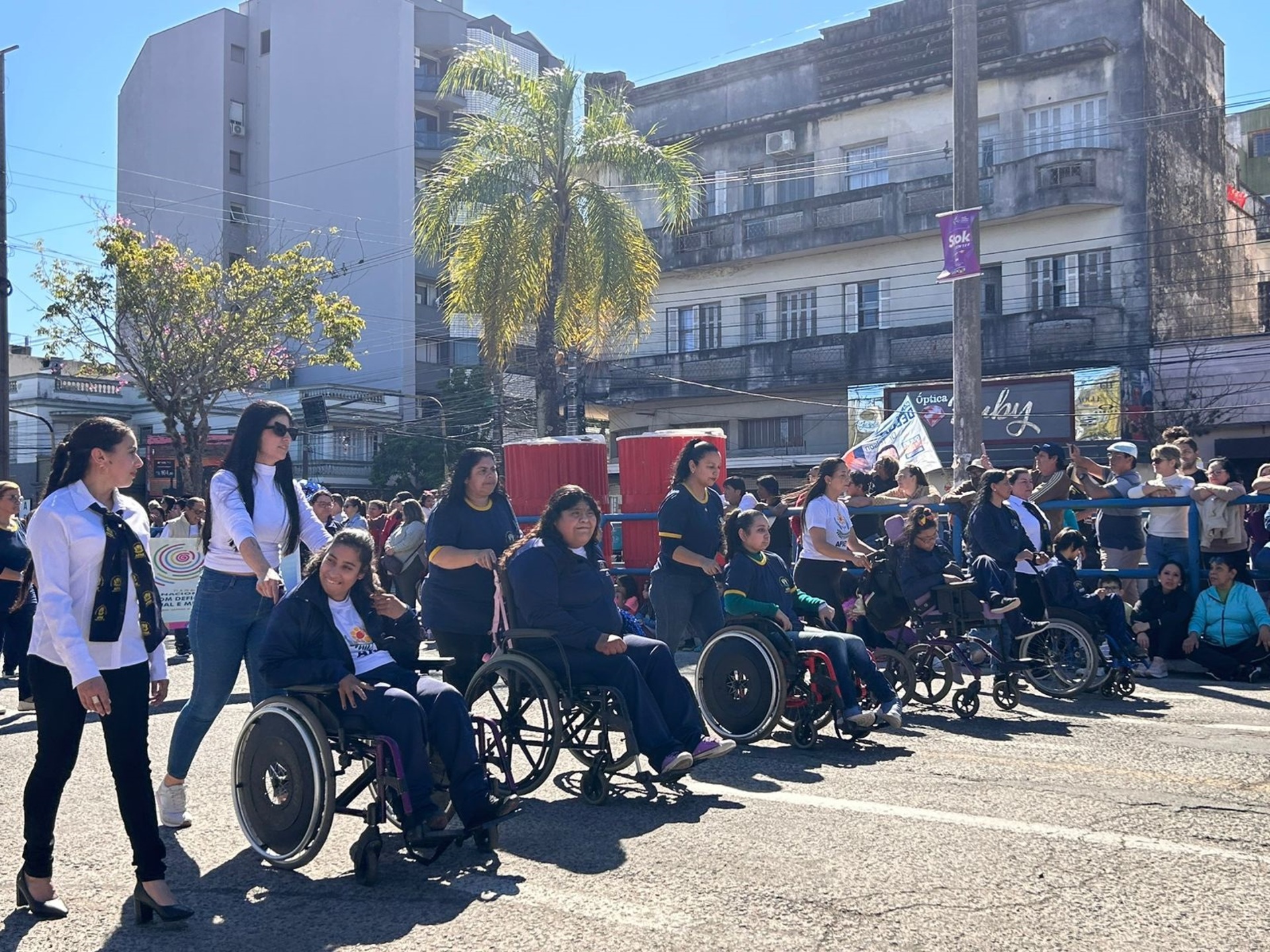OAB Barro Preto - Desfile Infantil alusivo a Pátria marcou a quinta-feira