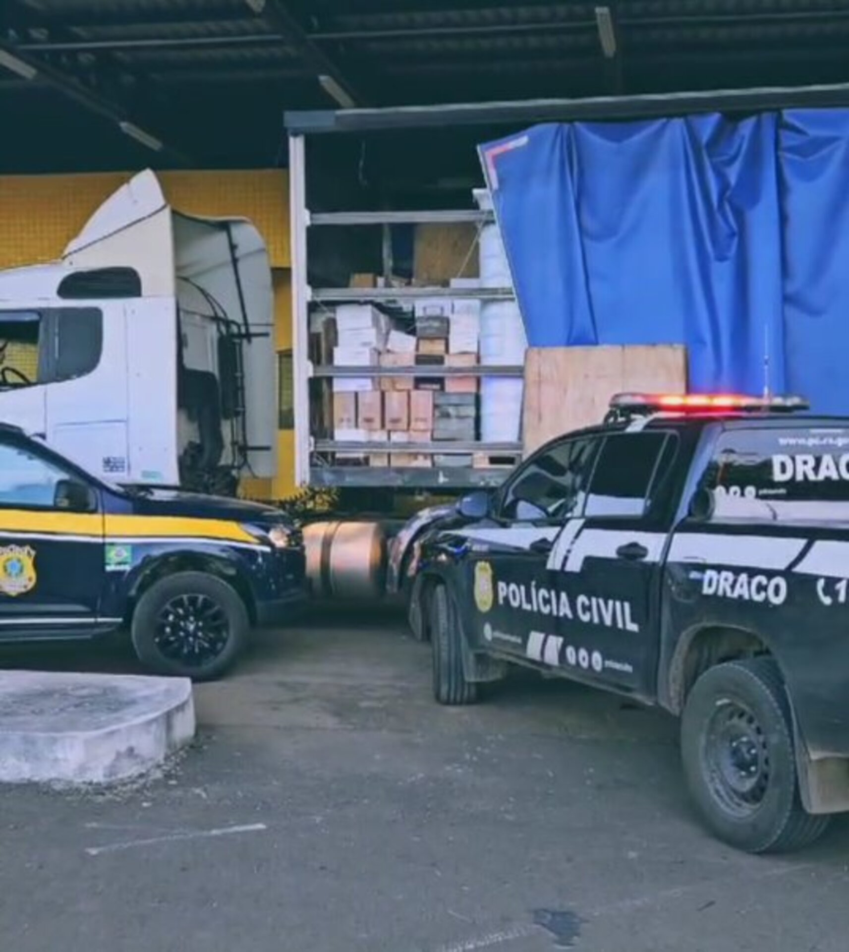 OAB Barro Preto - PC e PRF apreendem R$ 140 mil em vinhos na BR 290