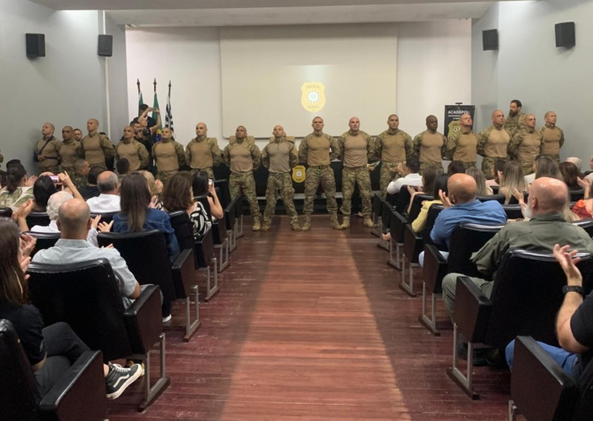 OAB Barro Preto - Polícia Civil forma novos Operadores Táticos Especiais