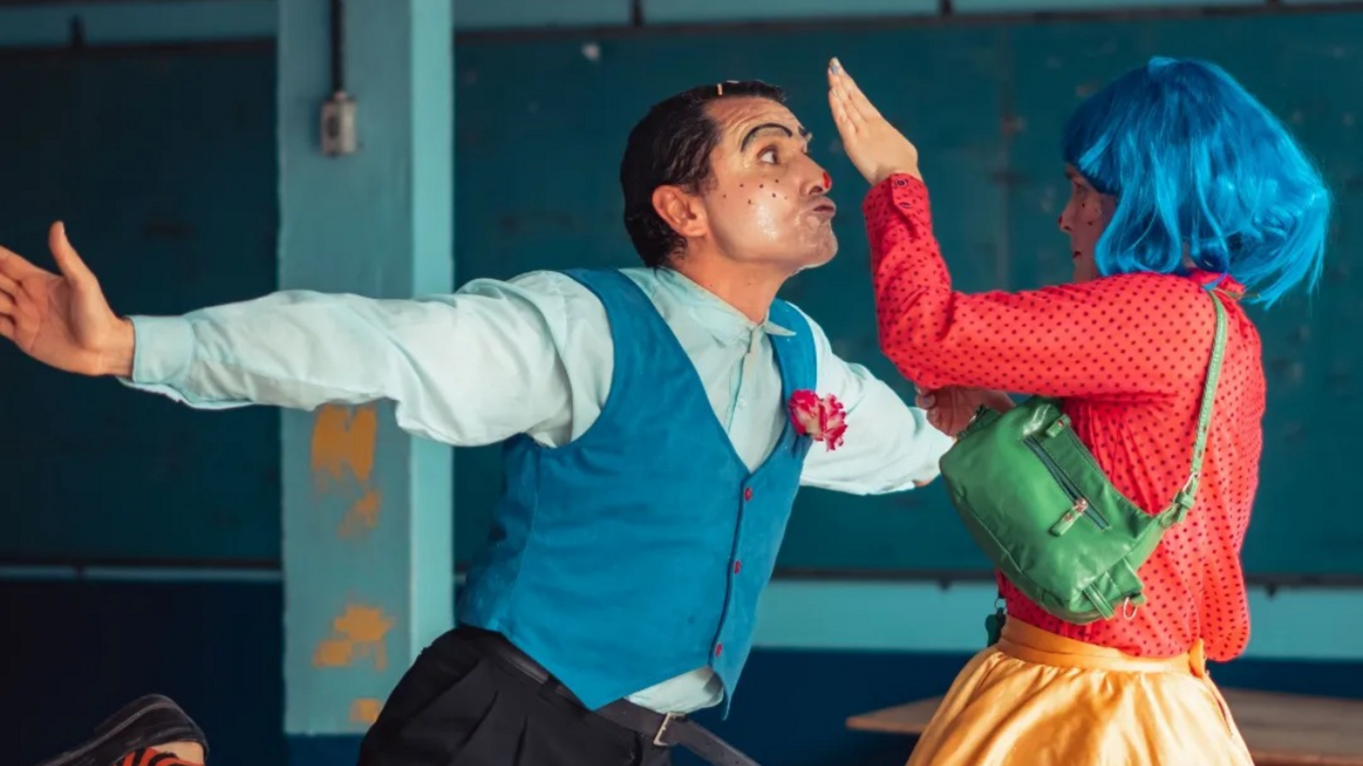 OAB Barro Preto - Festival Internacional de Teatro chega mais cedo este ano em Uruguaiana