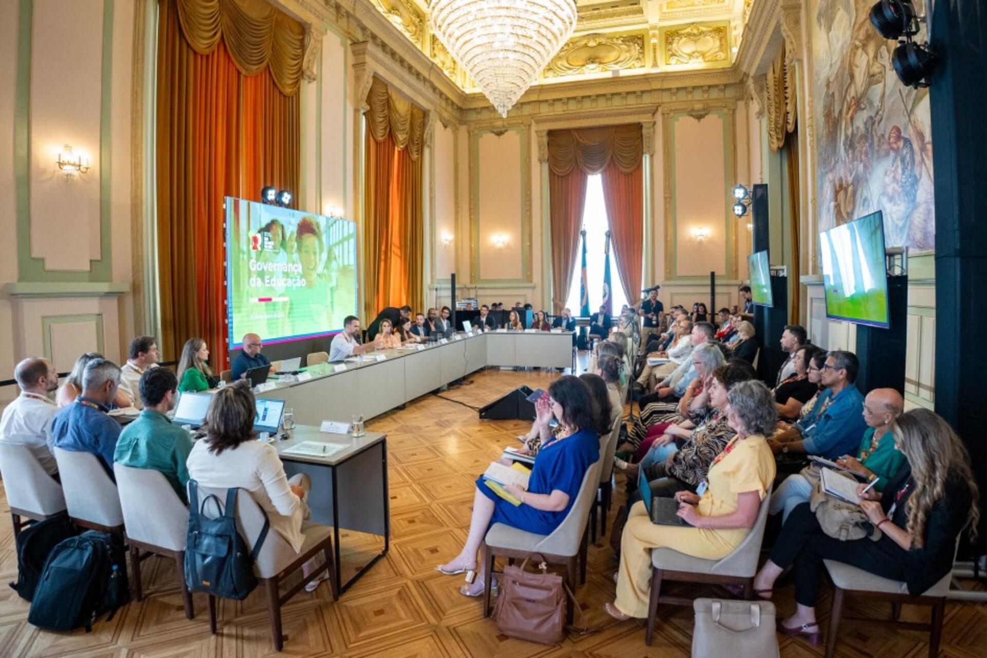 OAB Barro Preto - Governo do Estado inicia nova metologia de governança da Educação