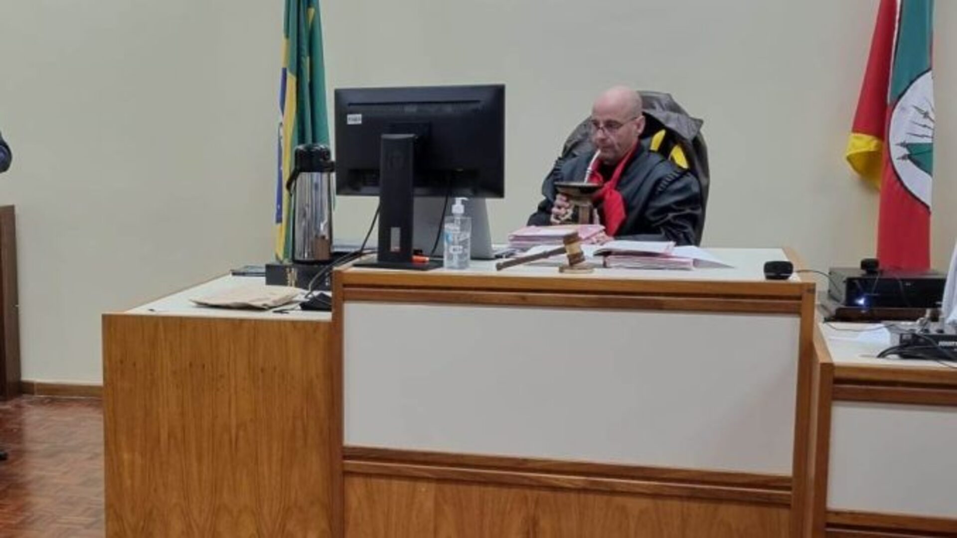 OAB Barro Preto - Acusado de feminicídio é condenado a 30 anos em Alegrete