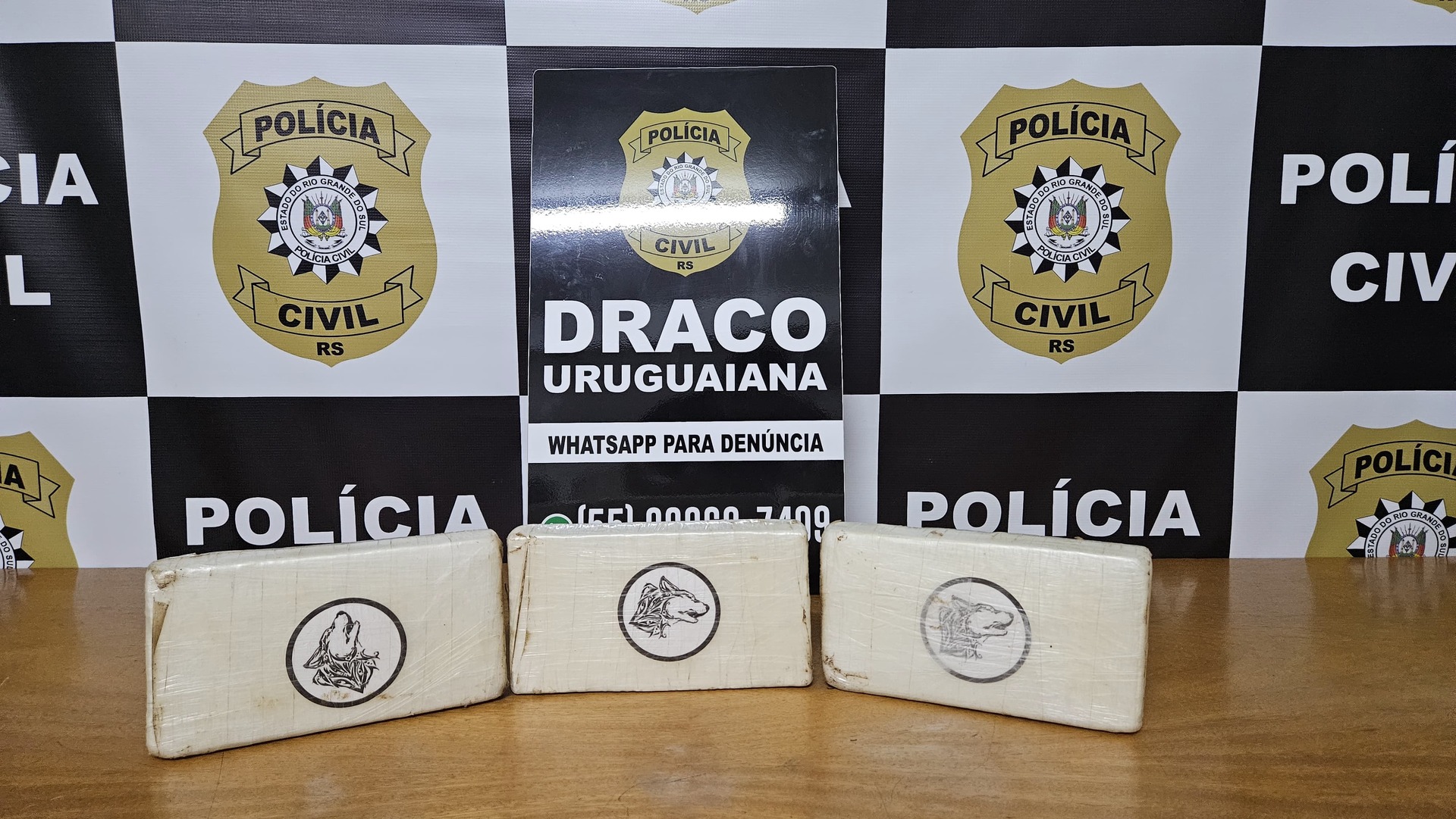 OAB Barro Preto - Dois são presos por tráfico de drogas