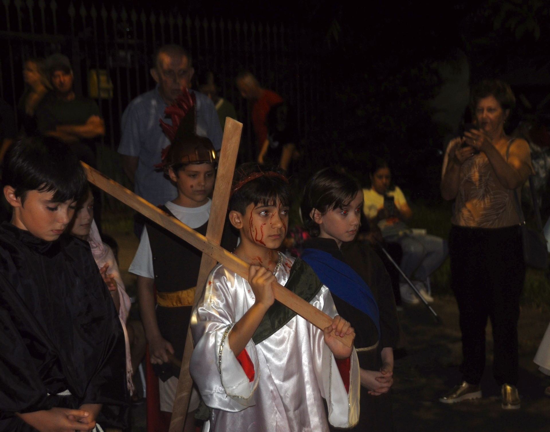 OAB Barro Preto - Igreja do Carmo encena Via-Sacra na Orla