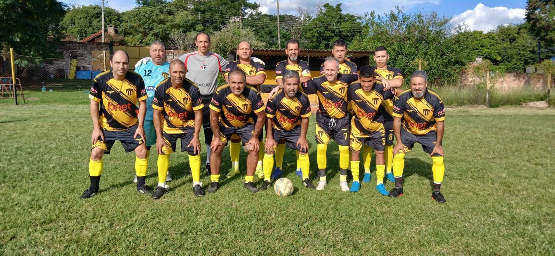 OAB Barro Preto - Azulão e Dinamarca se destacam na segunda rodada dos torneios de veteranos