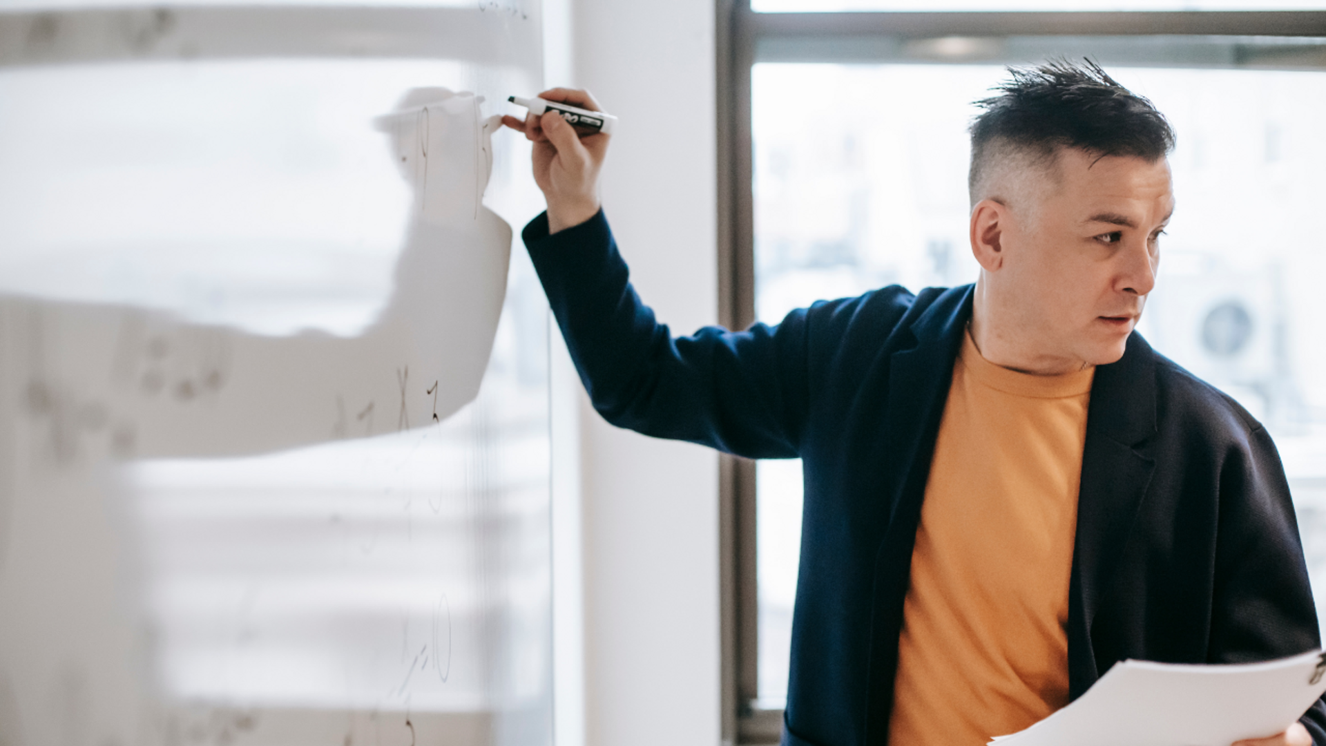 OAB Barro Preto - Governo amplia valores de bolsa de mentores pedagógicos Rede Estadual