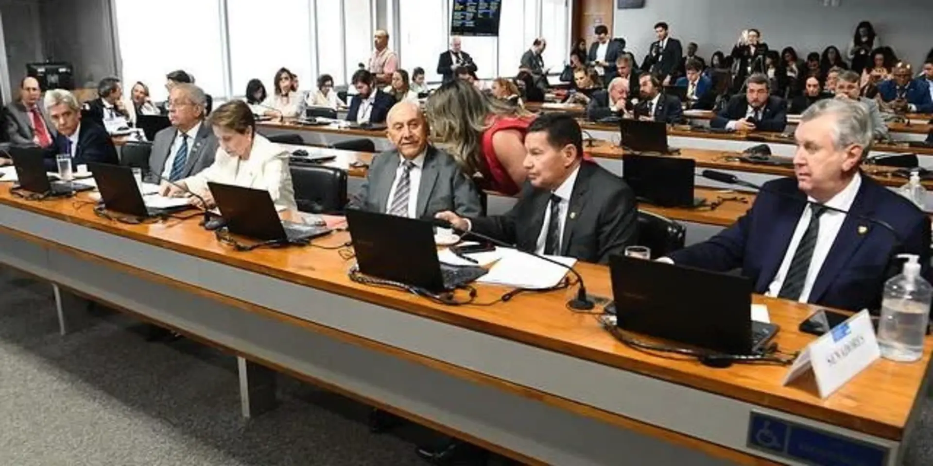 OAB Barro Preto - PL da Securitização avança no Senado