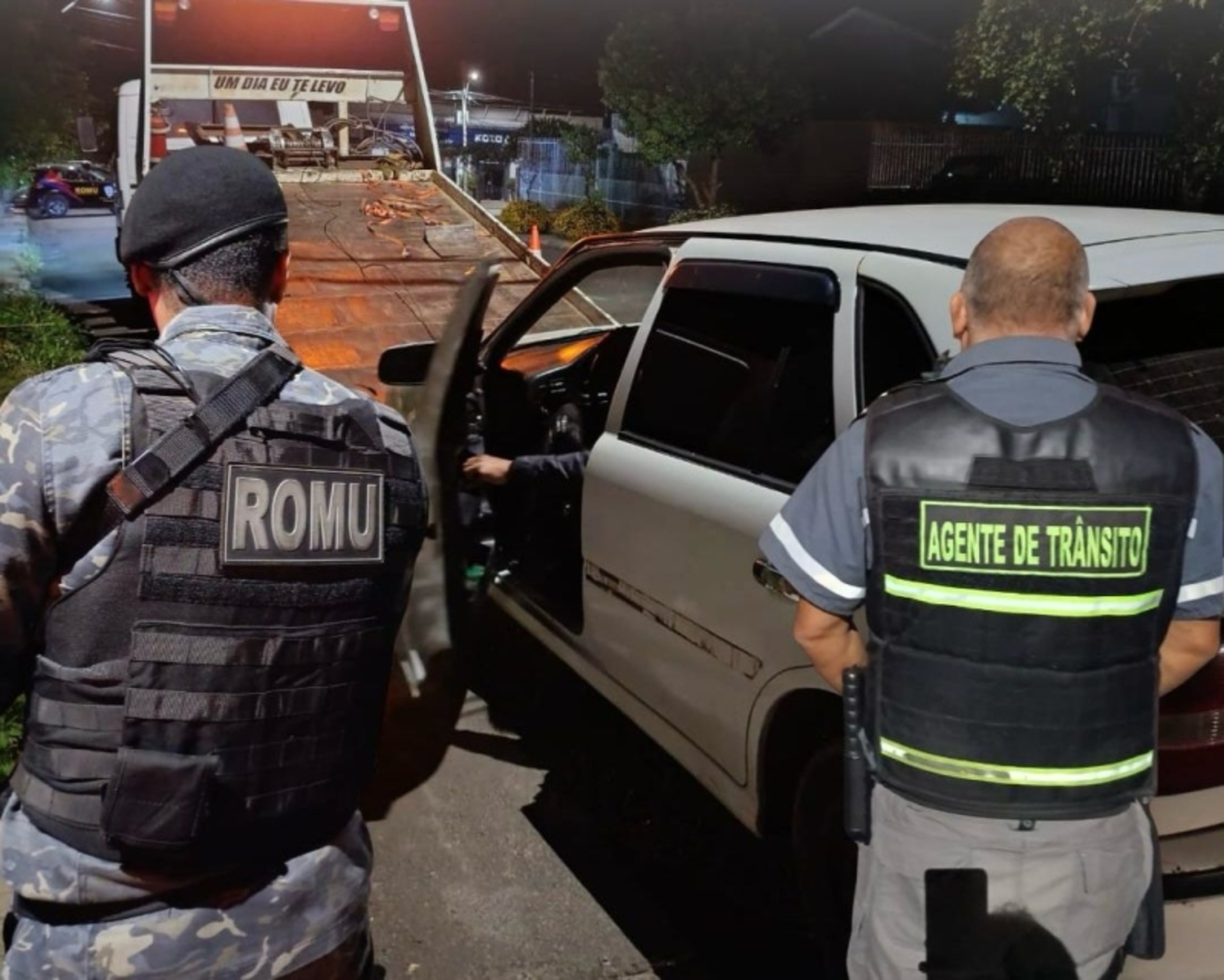 OAB Barro Preto - Veículos irregulares são apreendidos em blitz no fim de semana