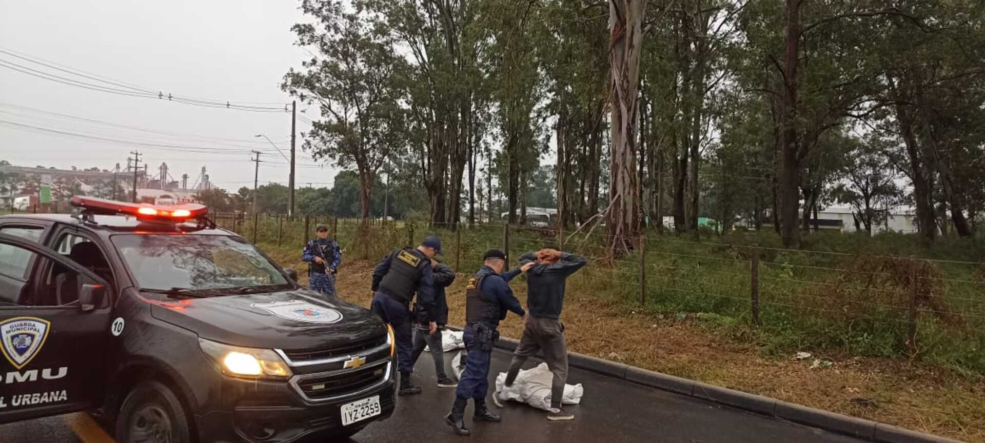 OAB Barro Preto - Beneficiários do conjunto Dr. Olavo Rodrigues relaram furtos no local