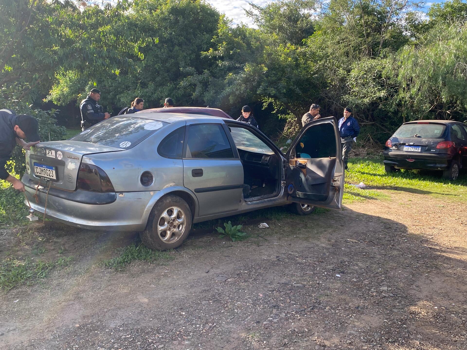 OAB Barro Preto - Vinte veículos abandonados foram recolhidos na terceira fase