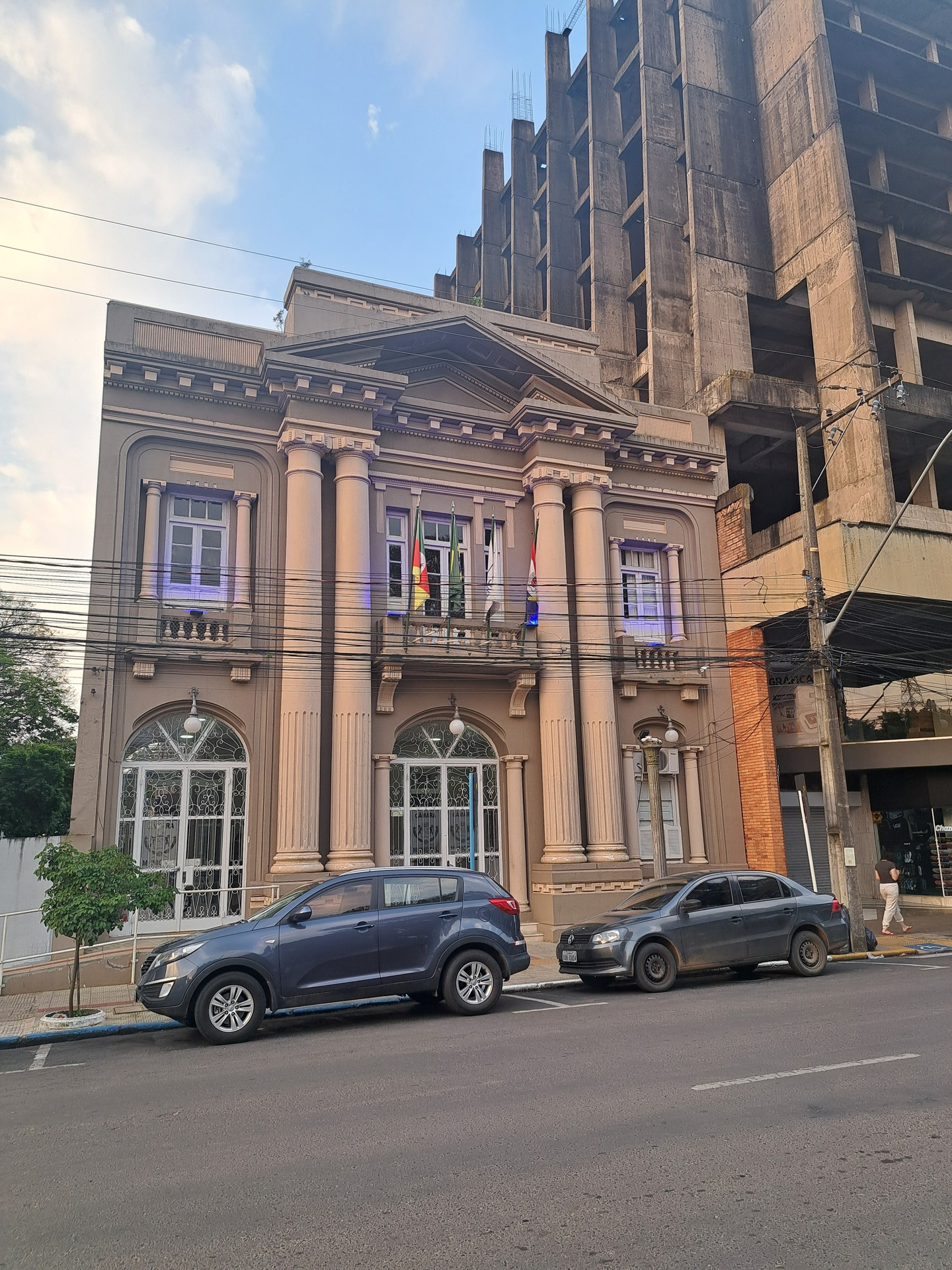 OAB Barro Preto - Vereadores querem aumentar quadro e salários dos servidores