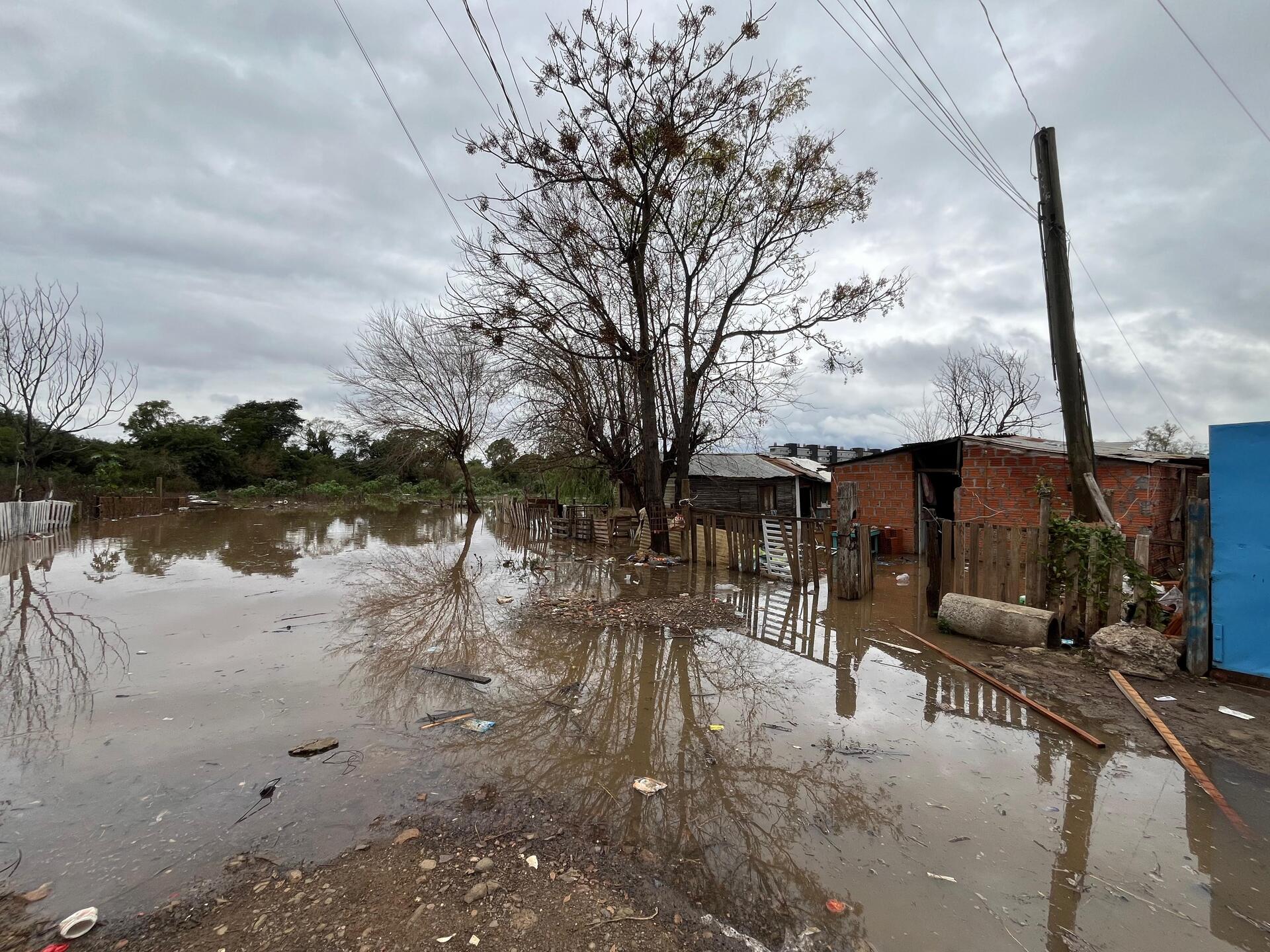 OAB Barro Preto - Cheia do Rio Uruguai em Uruguaiana já afeta mais de 140 pessoas