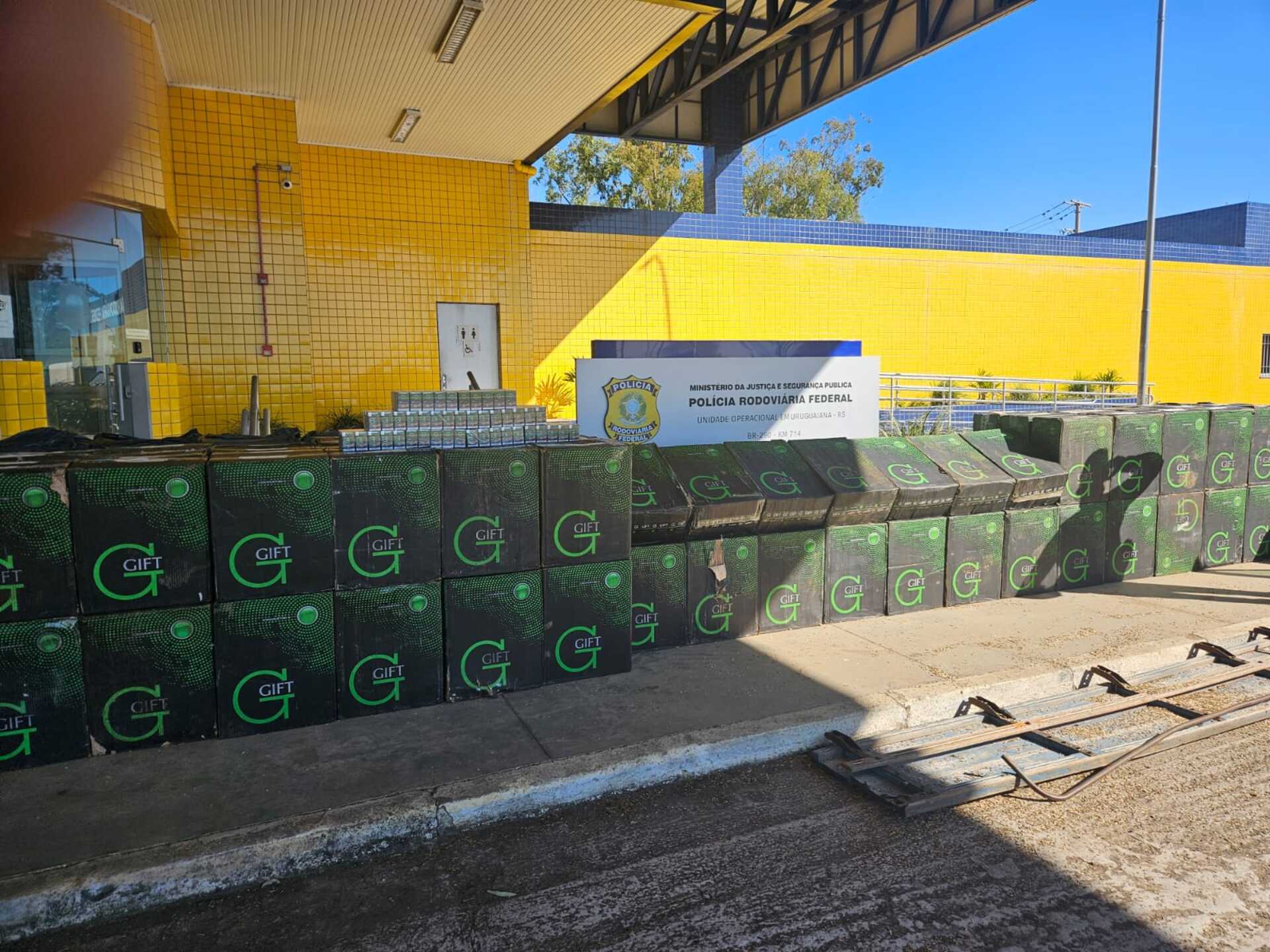 OAB Barro Preto - Motorista é preso com maior apreensão de cigarros no estado