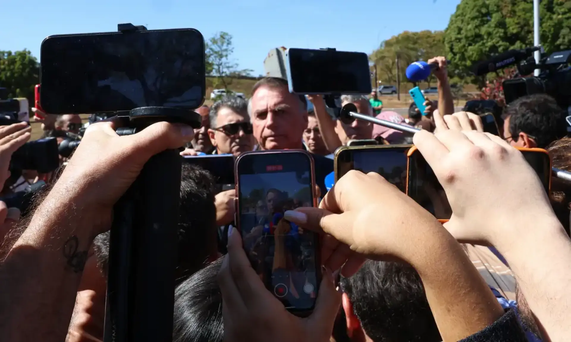 OAB Barro Preto - Justiça determina tornozeleira eletrônica e restrição de fim de semana para Bolsonaro