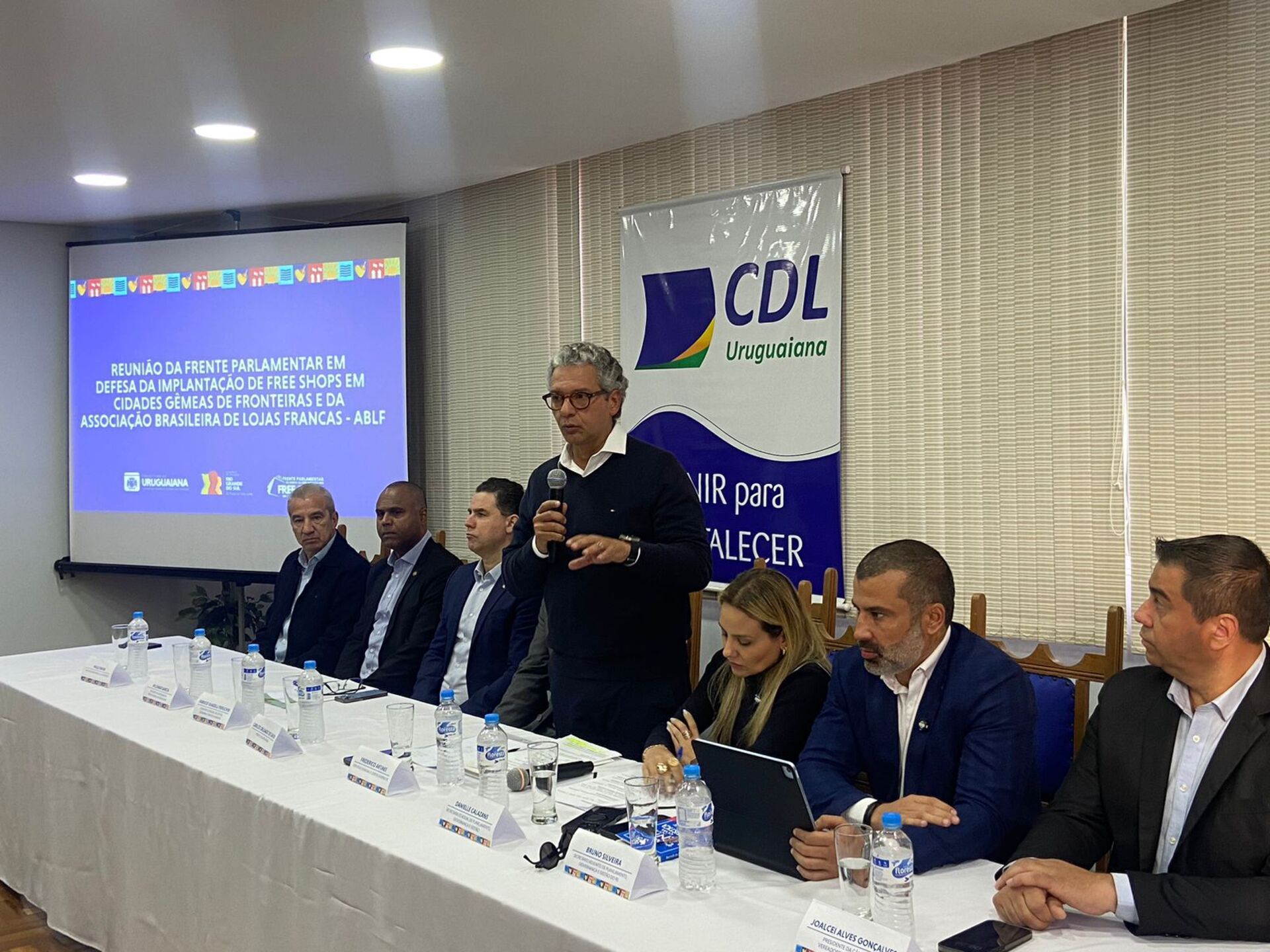 OAB Barro Preto - Estudo embasará eventual aumento da cota de compras em freeshops