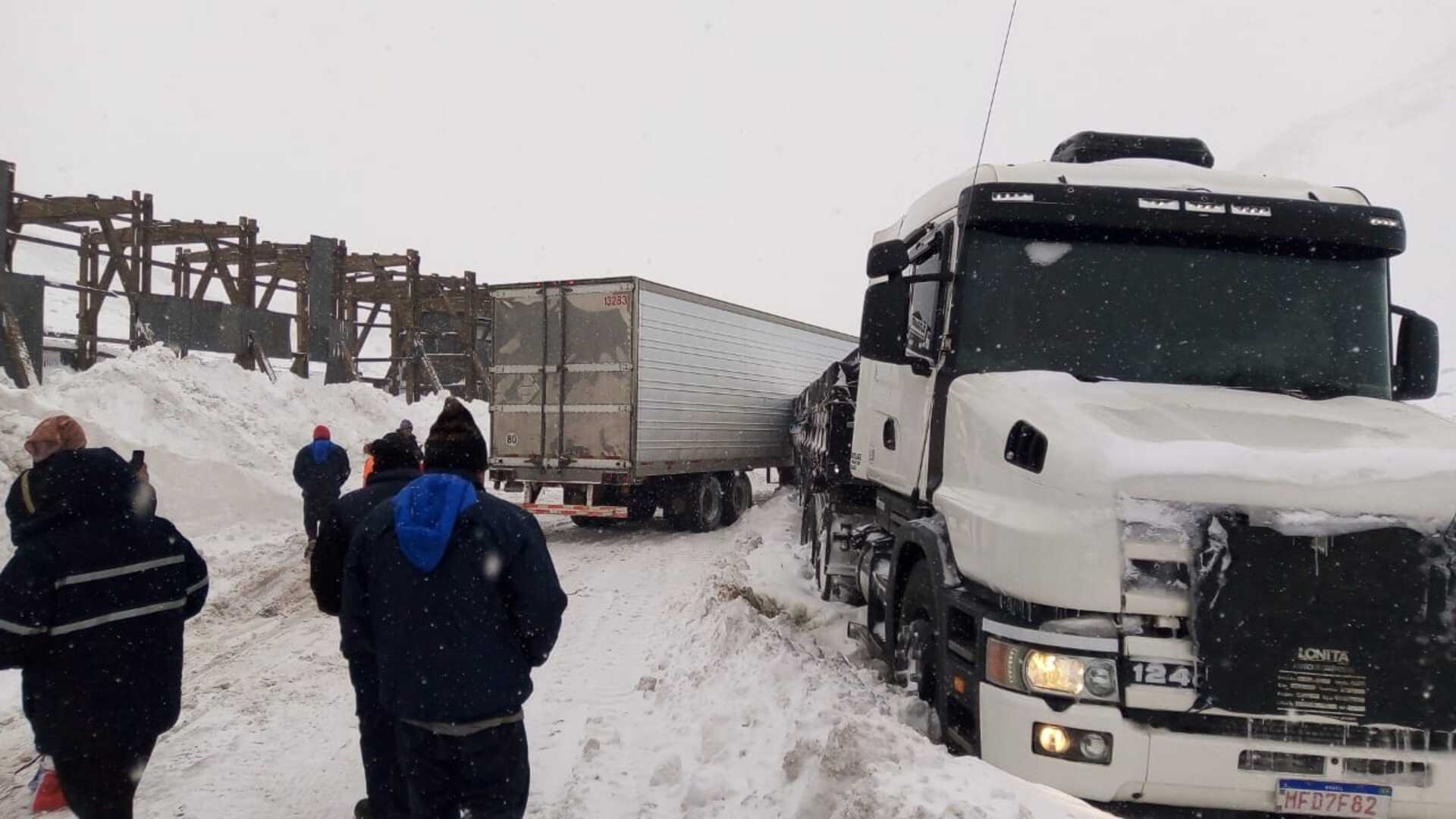 OAB Barro Preto - Motorista de Uruguaiana sofre acidente nas Cordilheiras dos Andes
