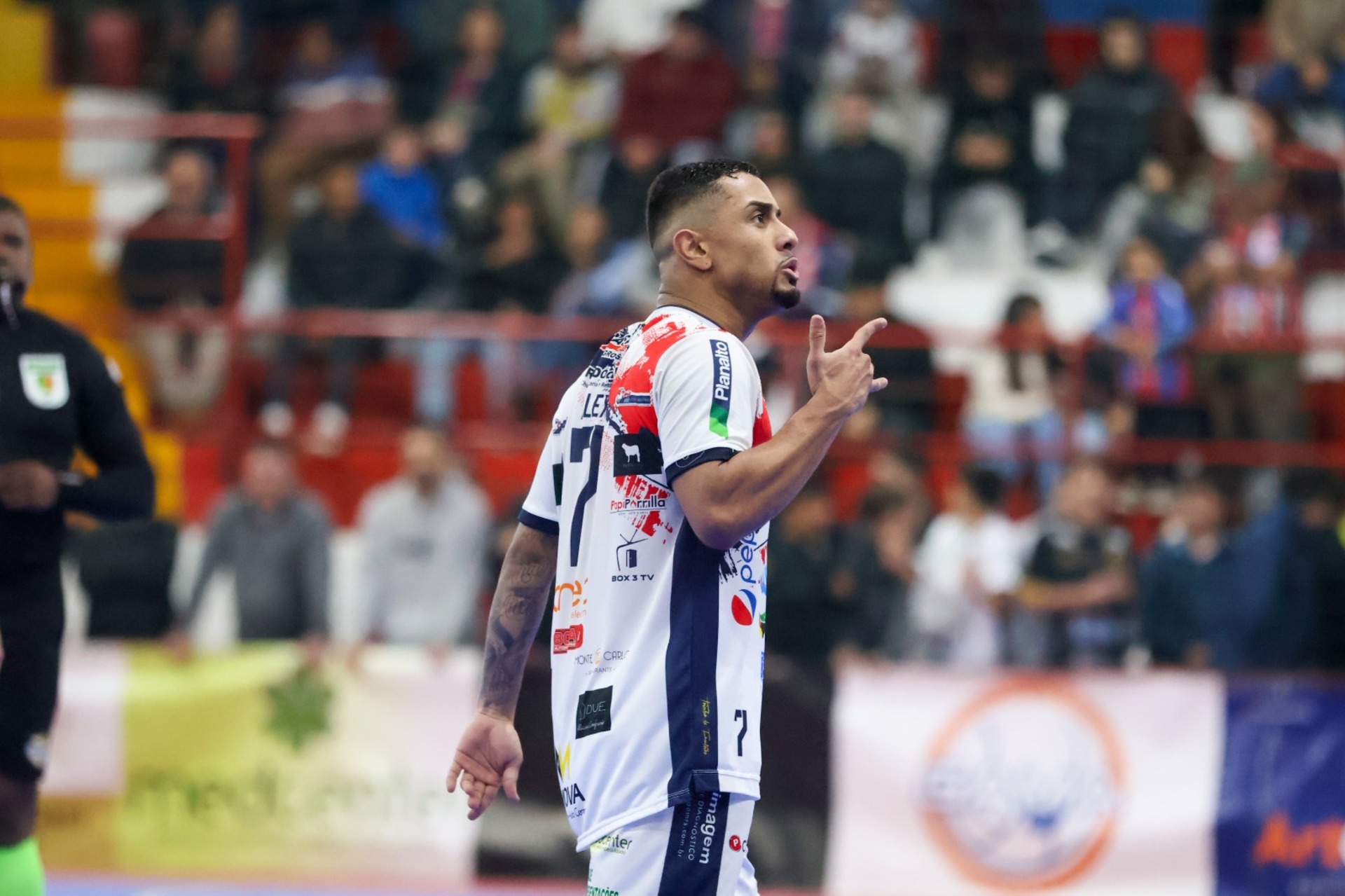 OAB Barro Preto - AEU vence a AAGF e sobe na tabela da Liga Gaúcha de Futsal