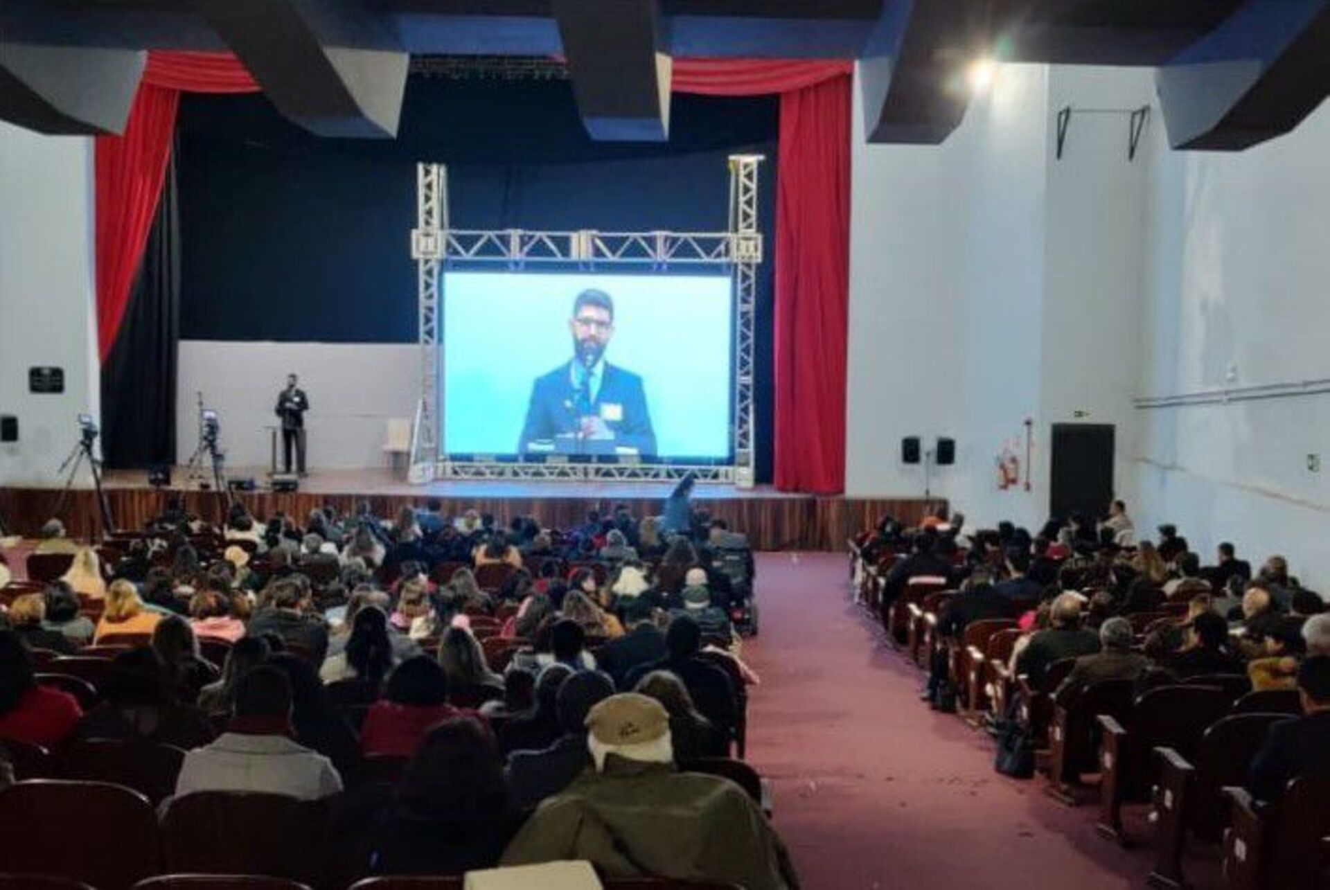 OAB Barro Preto - Testemunhas de Jeová realizaram congresso neste fim de semana