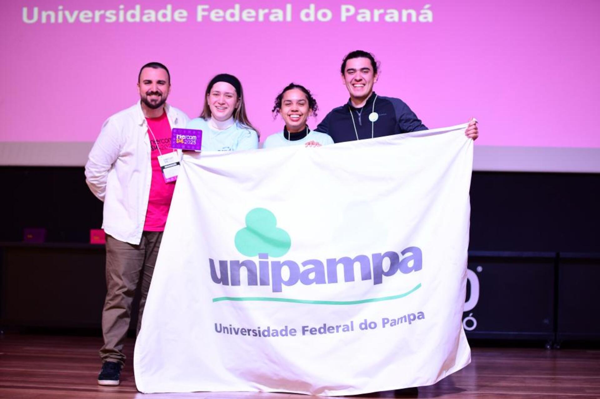 OAB Barro Preto - Unipampa vence três prêmios no Intercom Sul