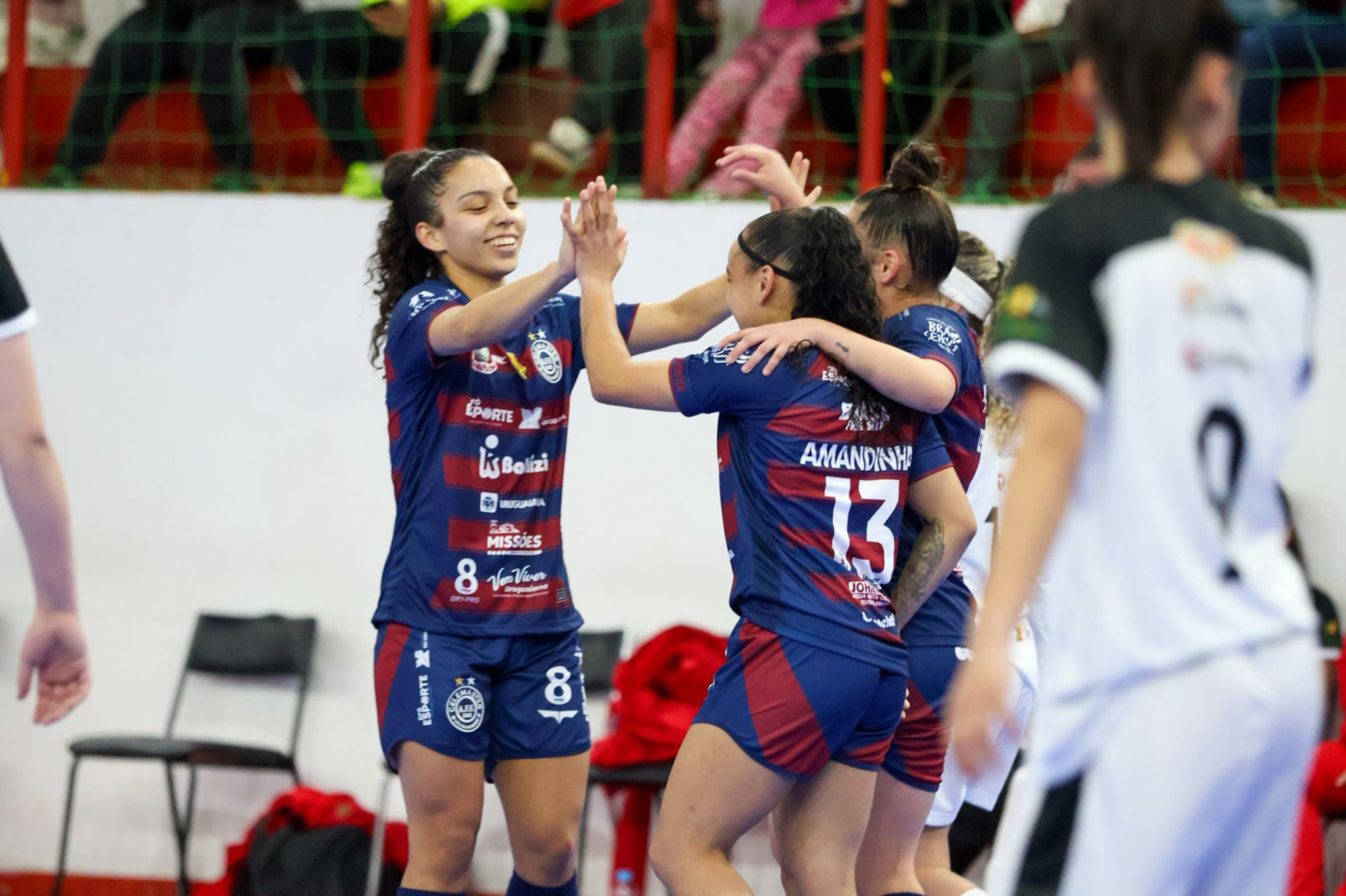 OAB Barro Preto - Celemaster goleia Palestra por 11 a 0 e embala na Liga Gaúcha