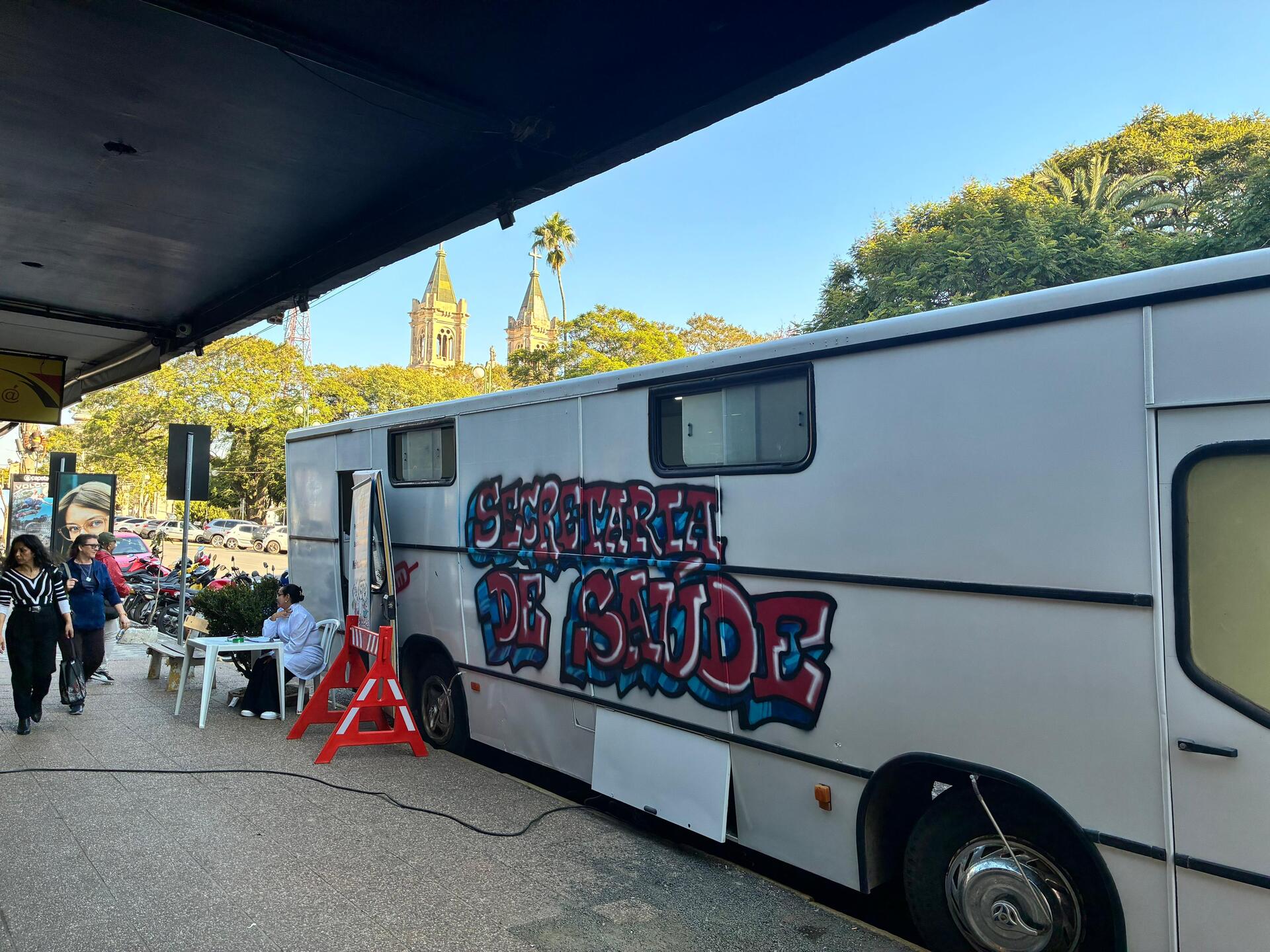 OAB Barro Preto - Campanha leva vacina contra o sarampo a trabalhadores do comércio