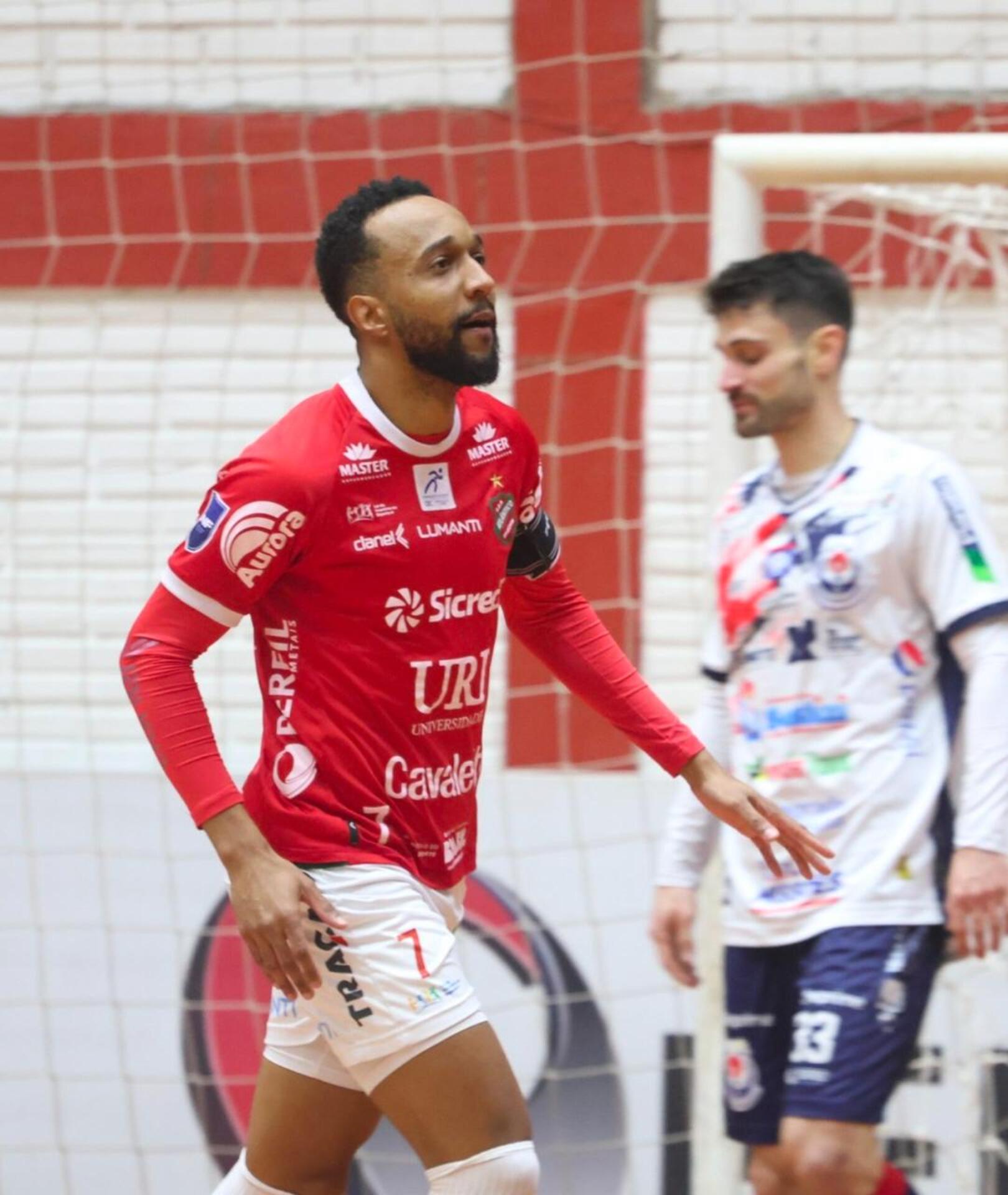 OAB Barro Preto - Uruguaianense é superada pelo Atlântico em Erechim