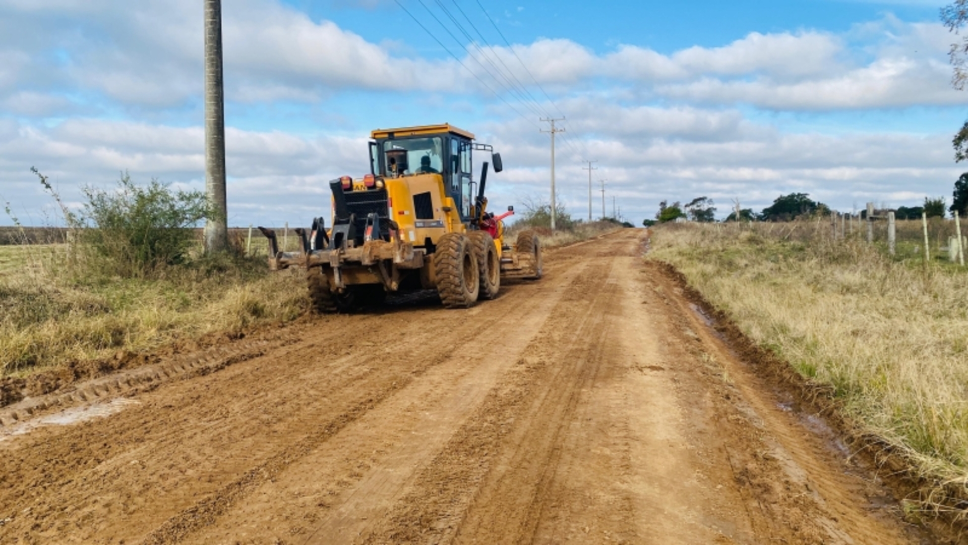 OAB Barro Preto - Força tarefa intensifica melhorias em estradas rurais