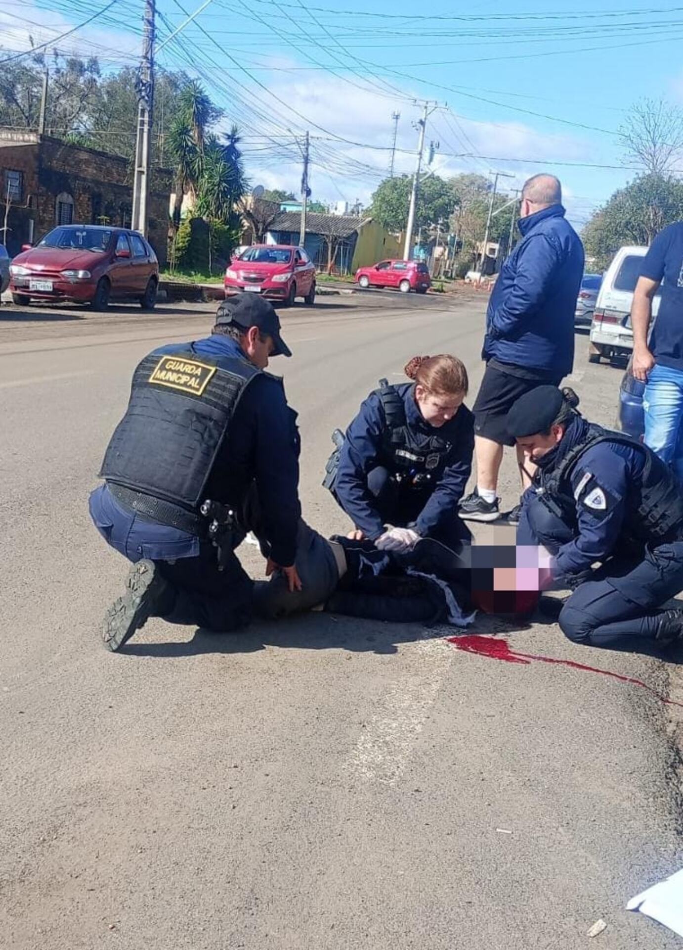 OAB Barro Preto - Guardas municipais salvam vida de vítima de atropelamento