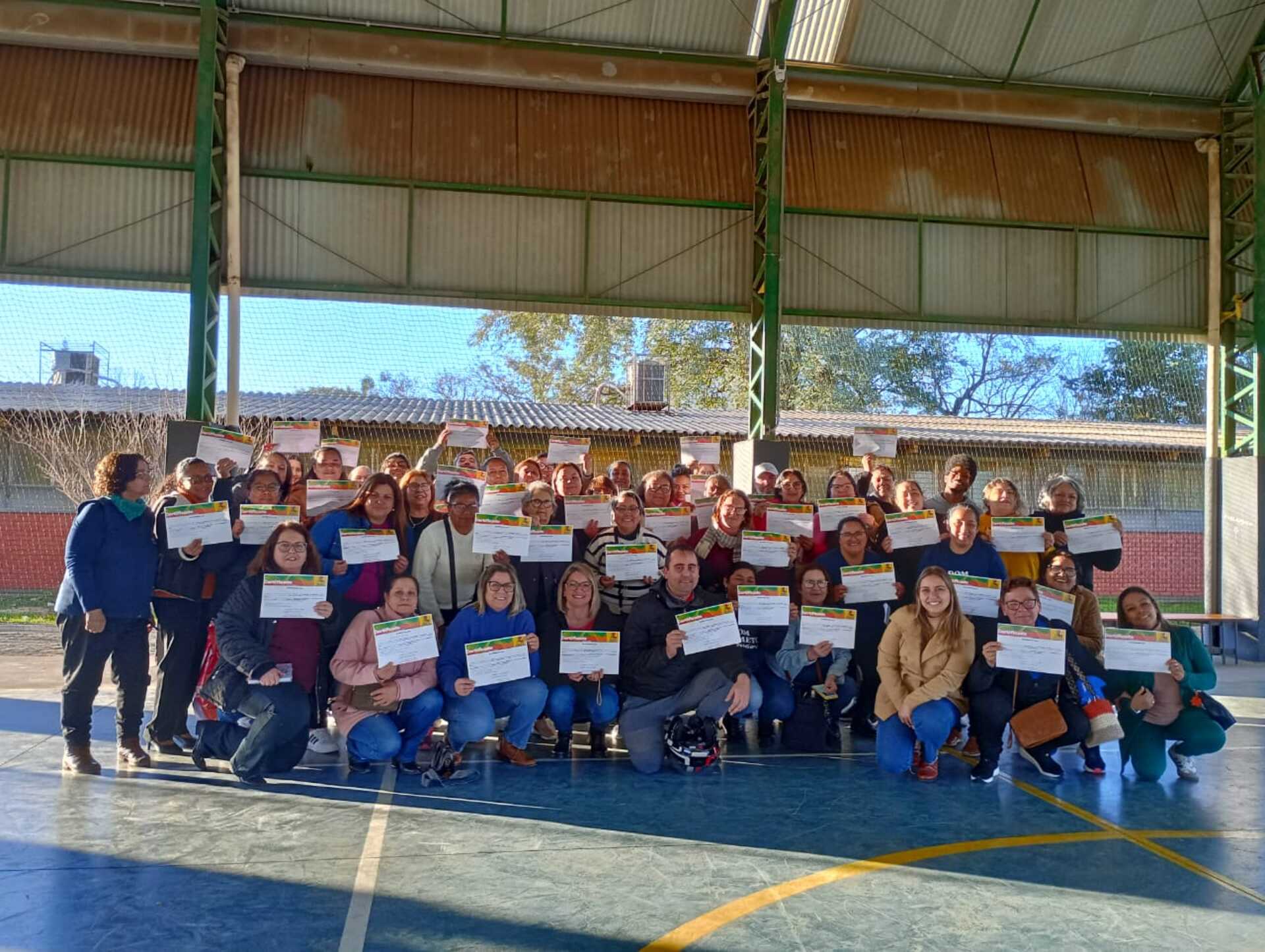 OAB Barro Preto - Merendeiras recebem capacitação sobre boas práticas na alimentação escolar