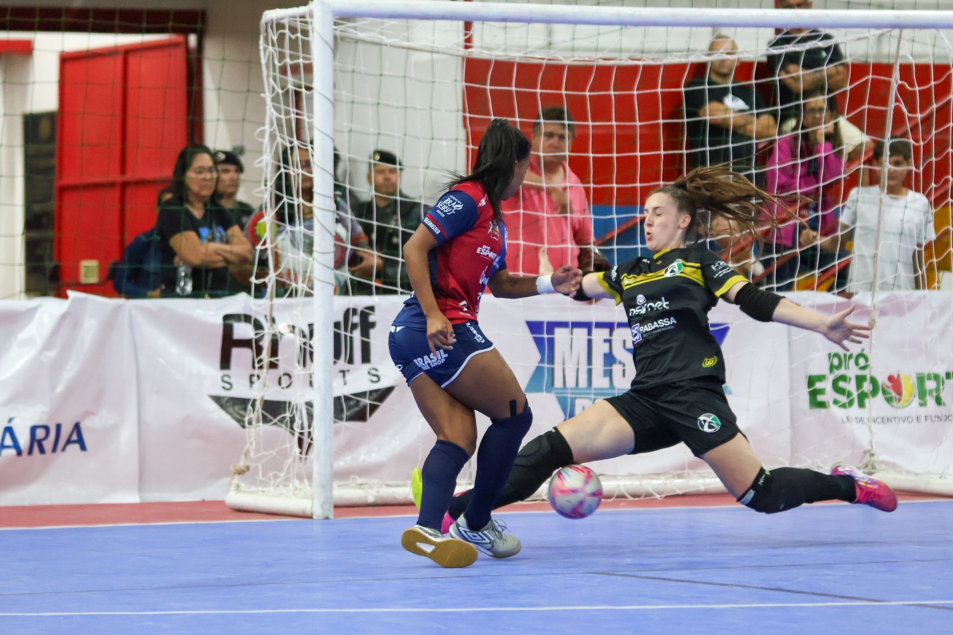 OAB Barro Preto - Clássico do Futsal Feminino Gaúcho acontece neste sábado