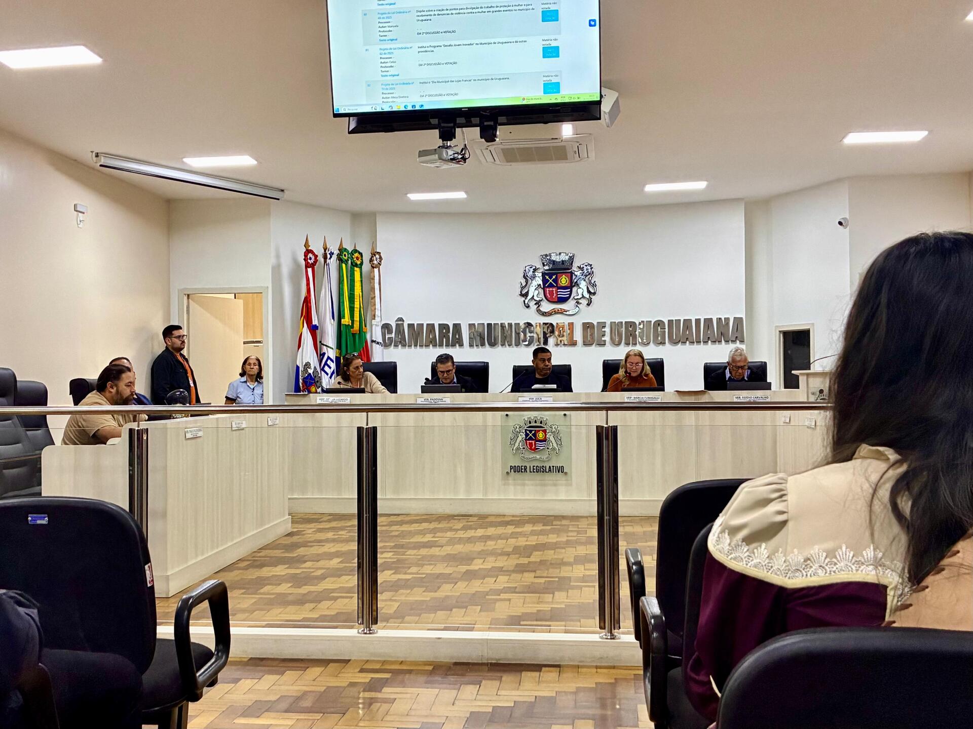 OAB Barro Preto - Criado o Dia Municipal das Lojas Francas