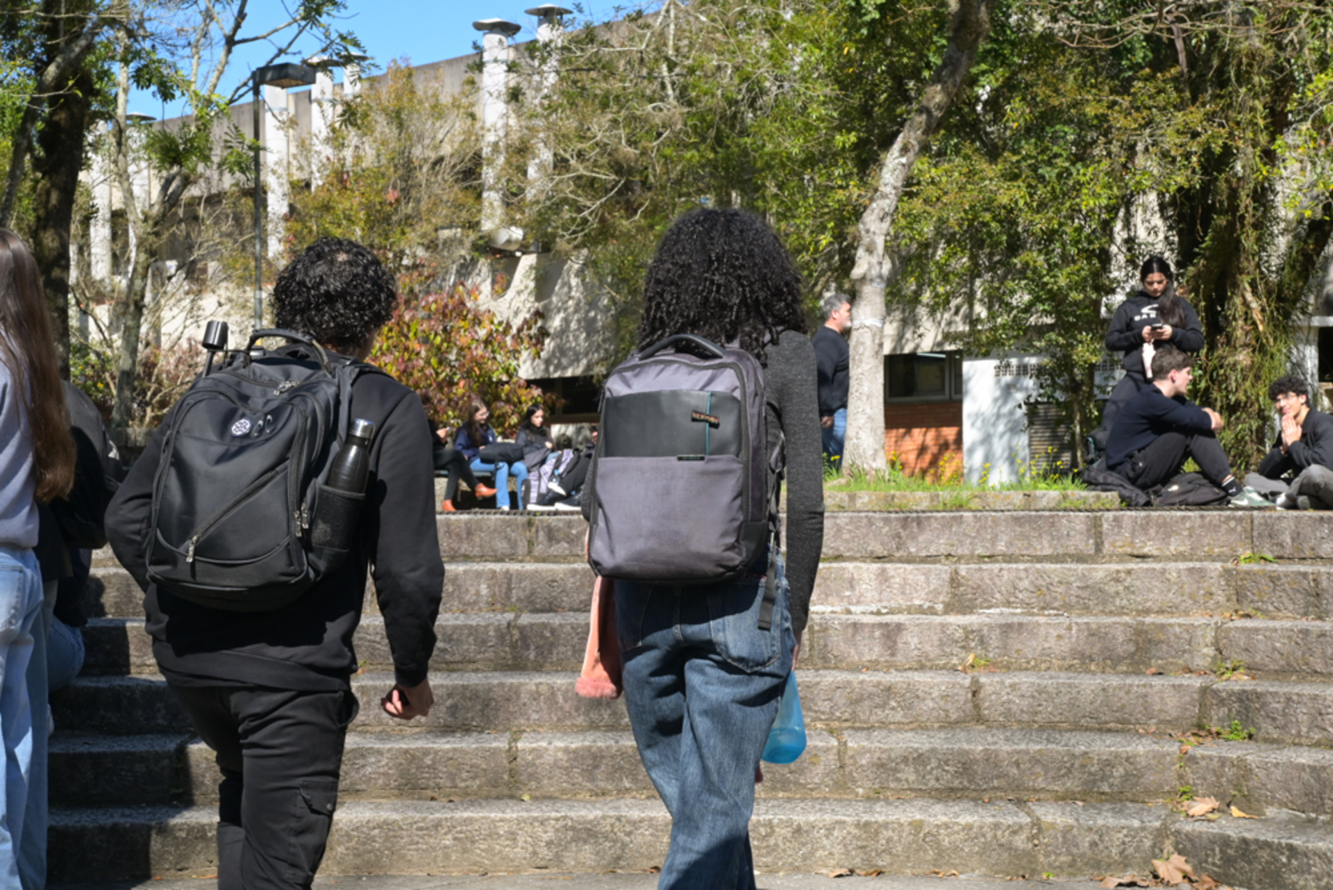 OAB Barro Preto - UFRGS divulga chamamentos para vagas remanescentes