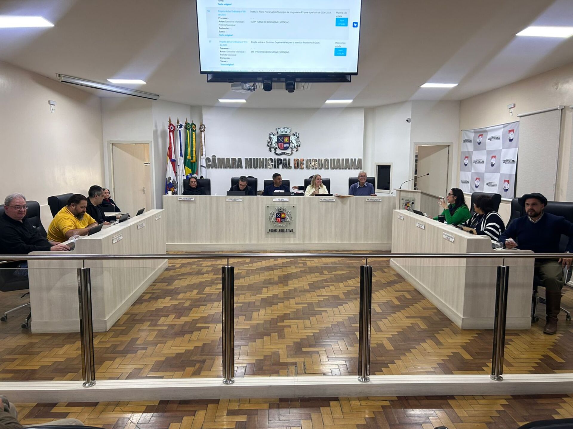 OAB Barro Preto - Após meses parado, PL que cria cargos é aprovado