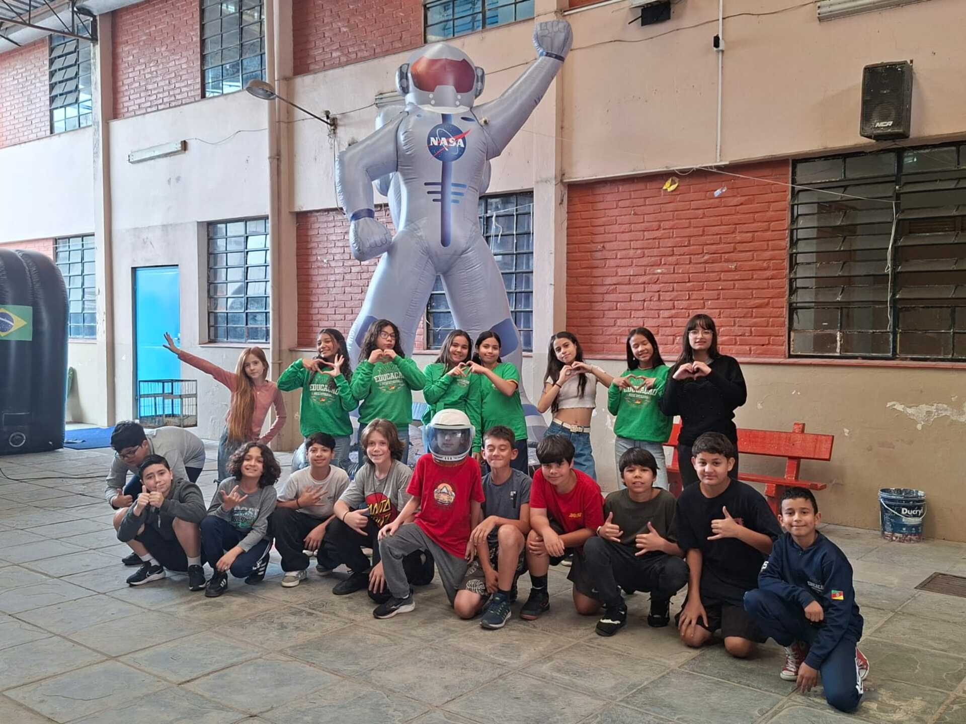 OAB Barro Preto - Planetário itinerante leva experiência imersiva às escolas de Uruguaiana
