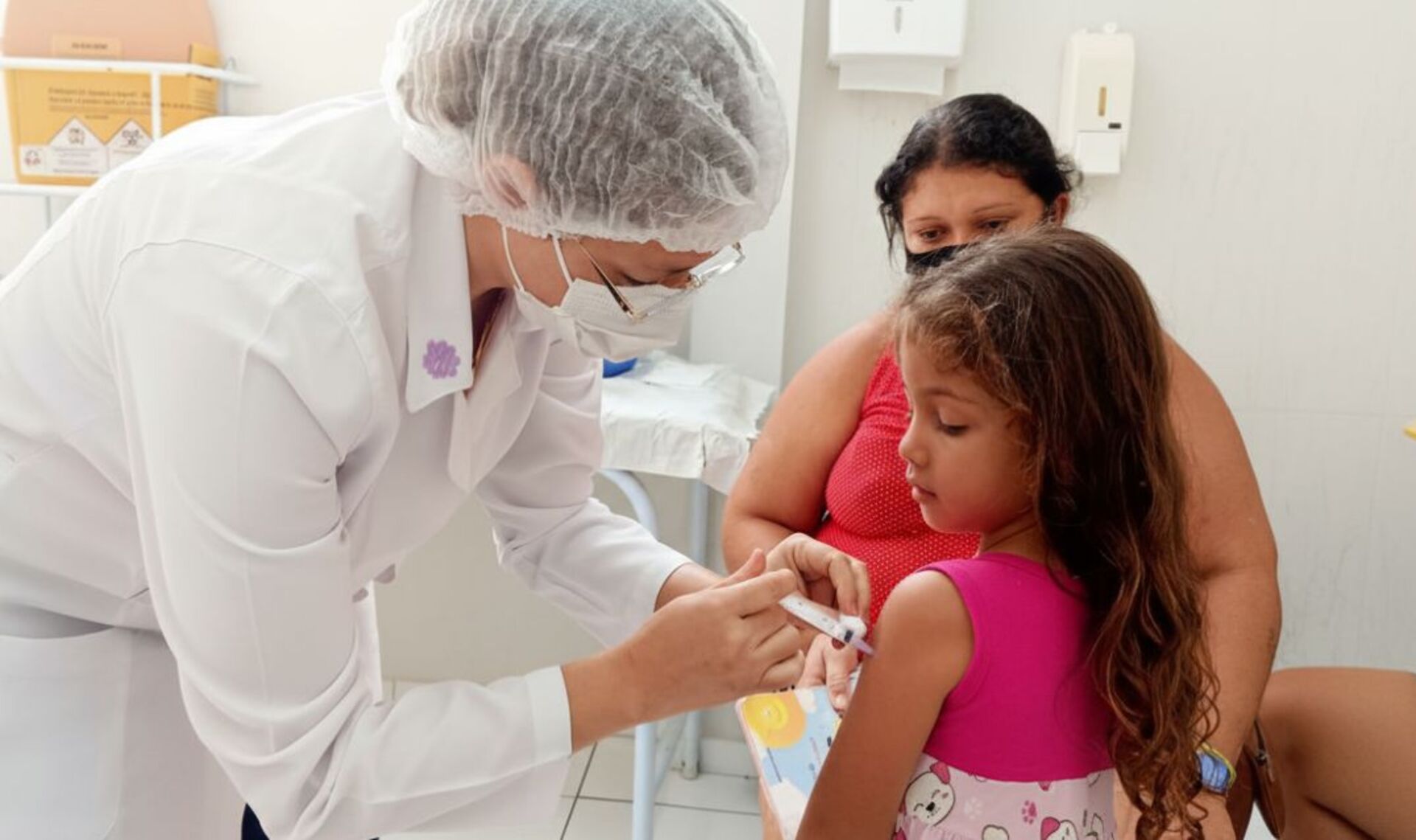 OAB Barro Preto - Campanha para atualizar a caderneta de vacina começa dia 6/10