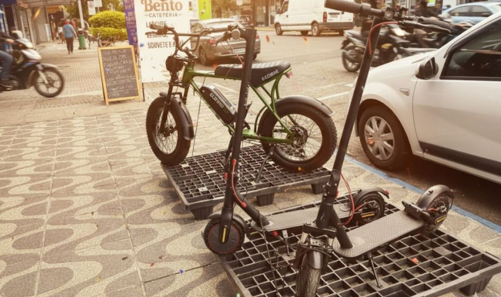 OAB Barro Preto - Ciclomotores elétricos terão CNH, capacete e placas obrigatórios a partir de janeiro