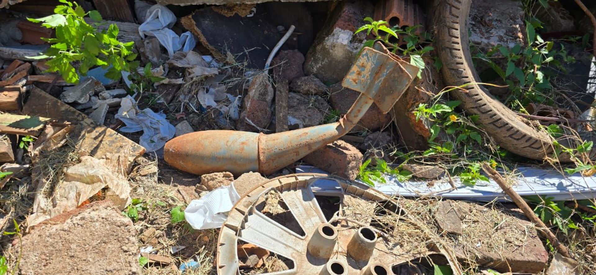 OAB Barro Preto - Artefato explosivo encontrado em terreno no bairro Bela Vista