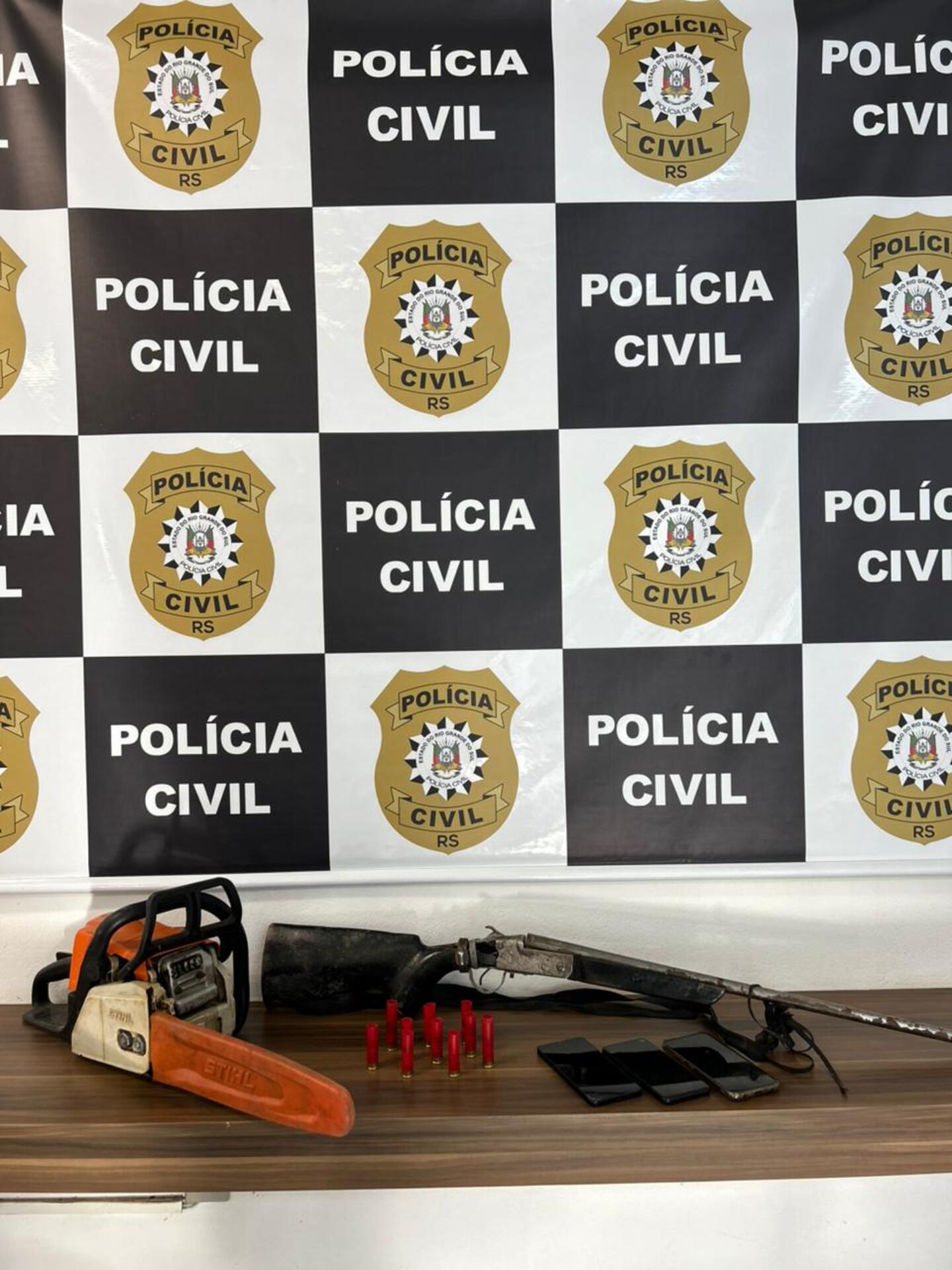 OAB Barro Preto - Polícia Civil desarticula rede de comércio ilegal de armas