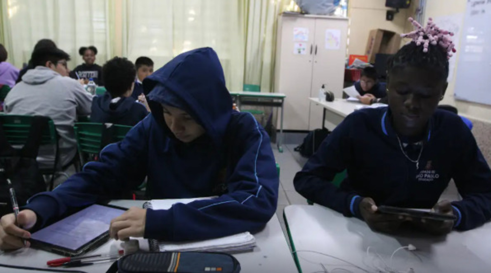 OAB Barro Preto - Uso de IA em escolas do Brasil supera média internacional