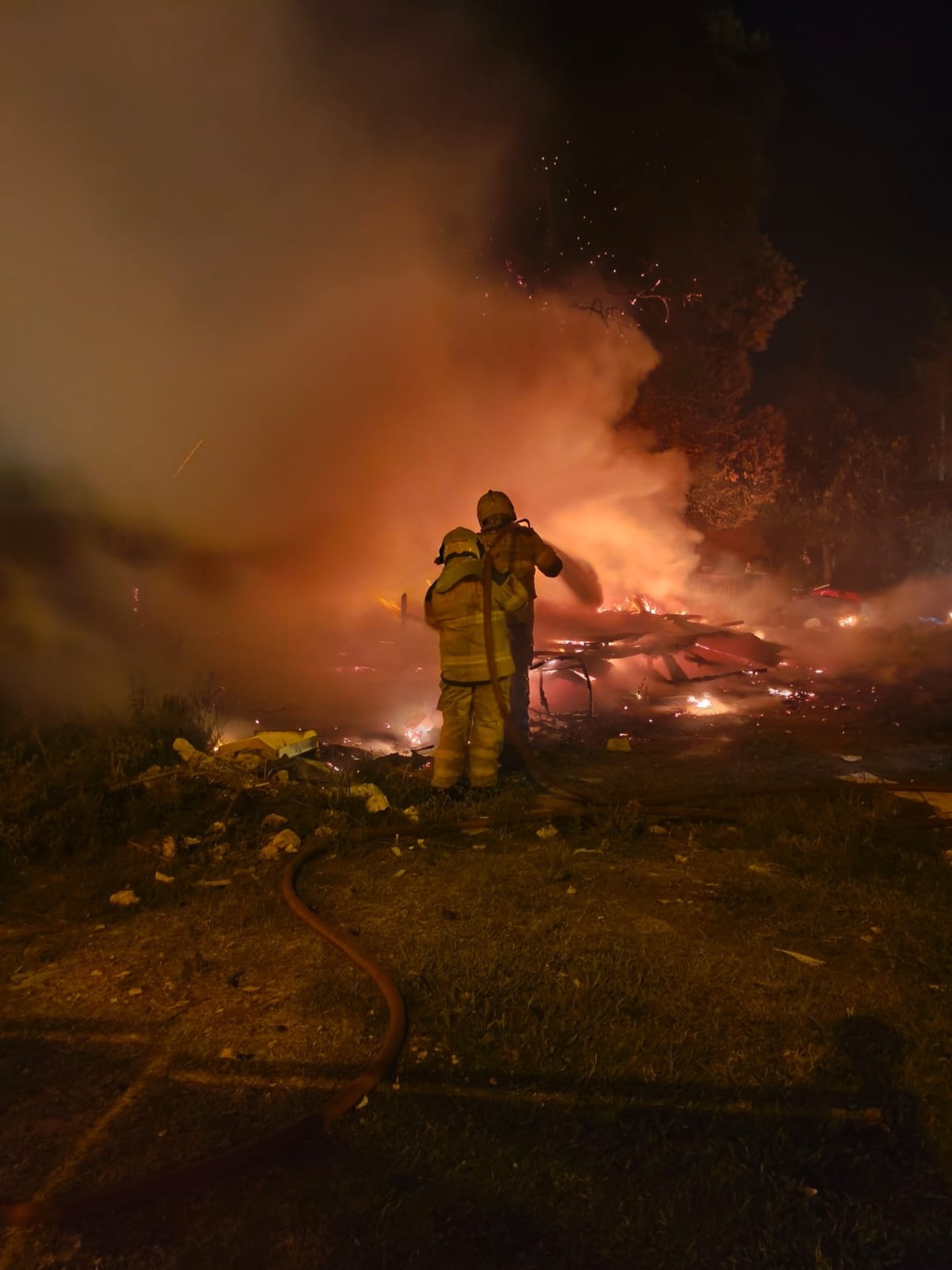 OAB Barro Preto - Fogo destrói casa no bairro Proficar