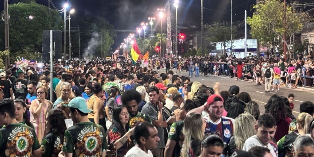 OAB Barro Preto - Carnaval Antecipado reúne mais de 10 mil pessoas