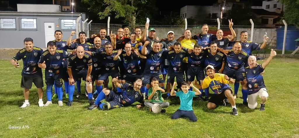 OAB Barro Preto - Botafogo e Boca Júnior avançam à semifinal do Master Quarentão