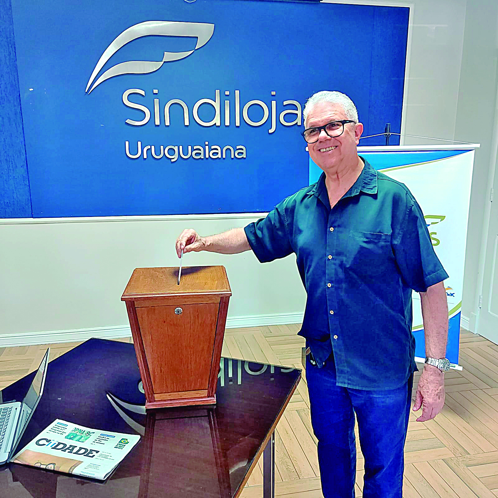 OAB Barro Preto - Paulo Locateli é reconduzido à presidência do Sindilojas Uruguaiana