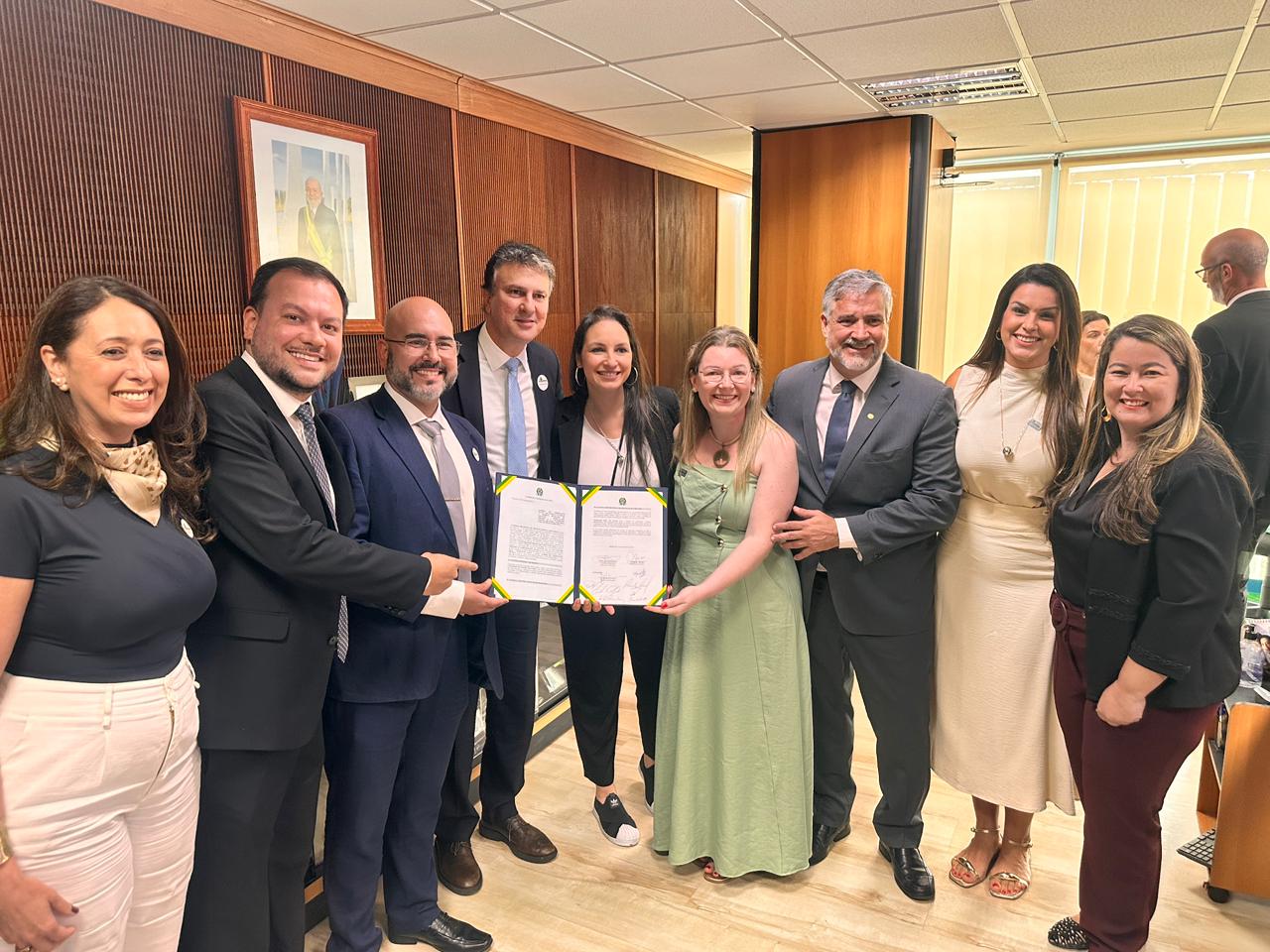 OAB Barro Preto - Assinado convênio que viabiliza Hospital Universitário do Pampa