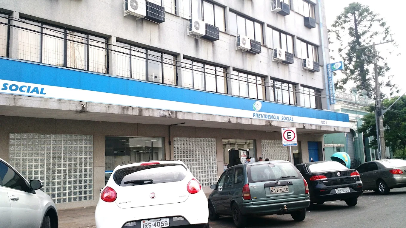 OAB Barro Preto - Atraso no seguro-defeso leva pescadores a protestarem em frente ao INSS