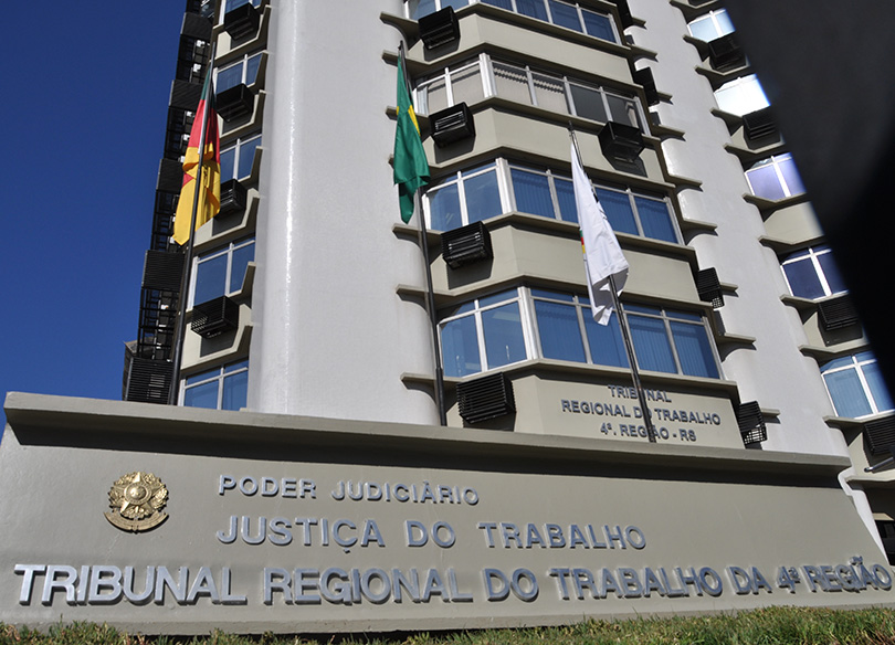 OAB Barro Preto - Judiciário retoma funcionamento integral de processos 