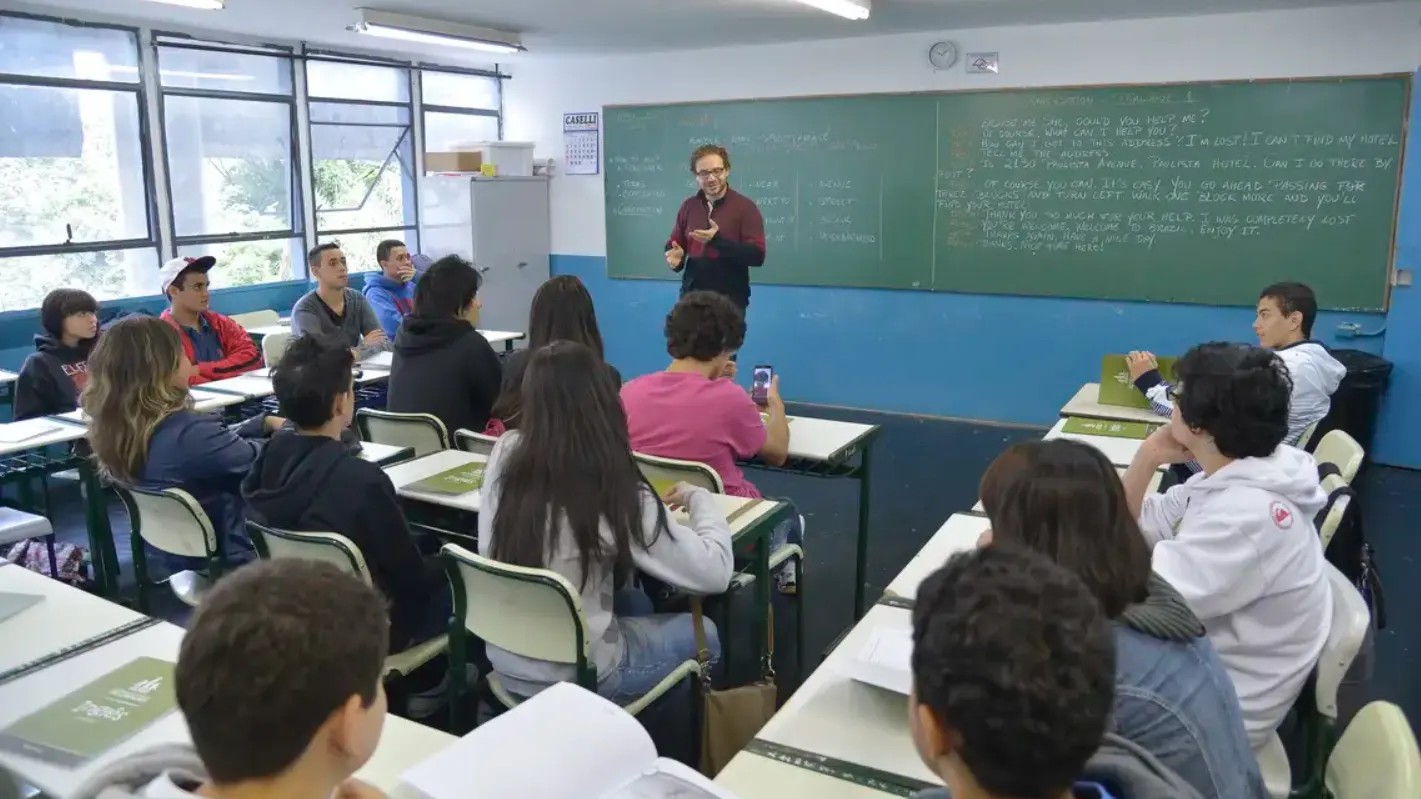OAB Barro Preto - RS paga bônus de frequência escolar a profissionais da rede estadual