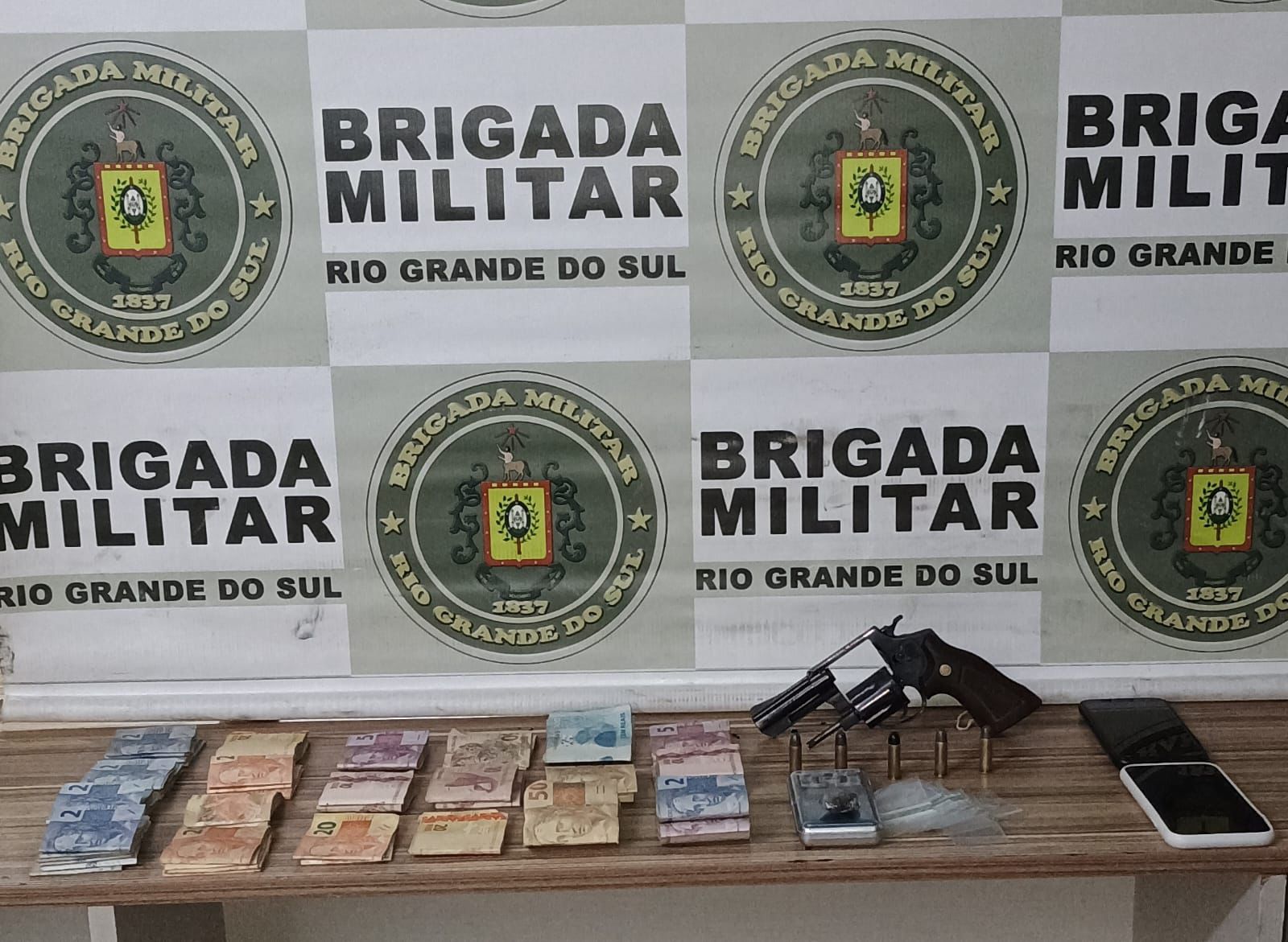OAB Barro Preto - Fim de semana teve prisões por tráfico de drogas e embriaguez